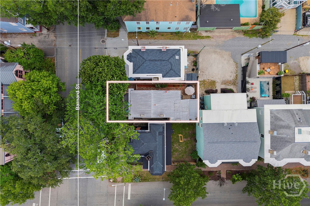 1116 Barnard Street
