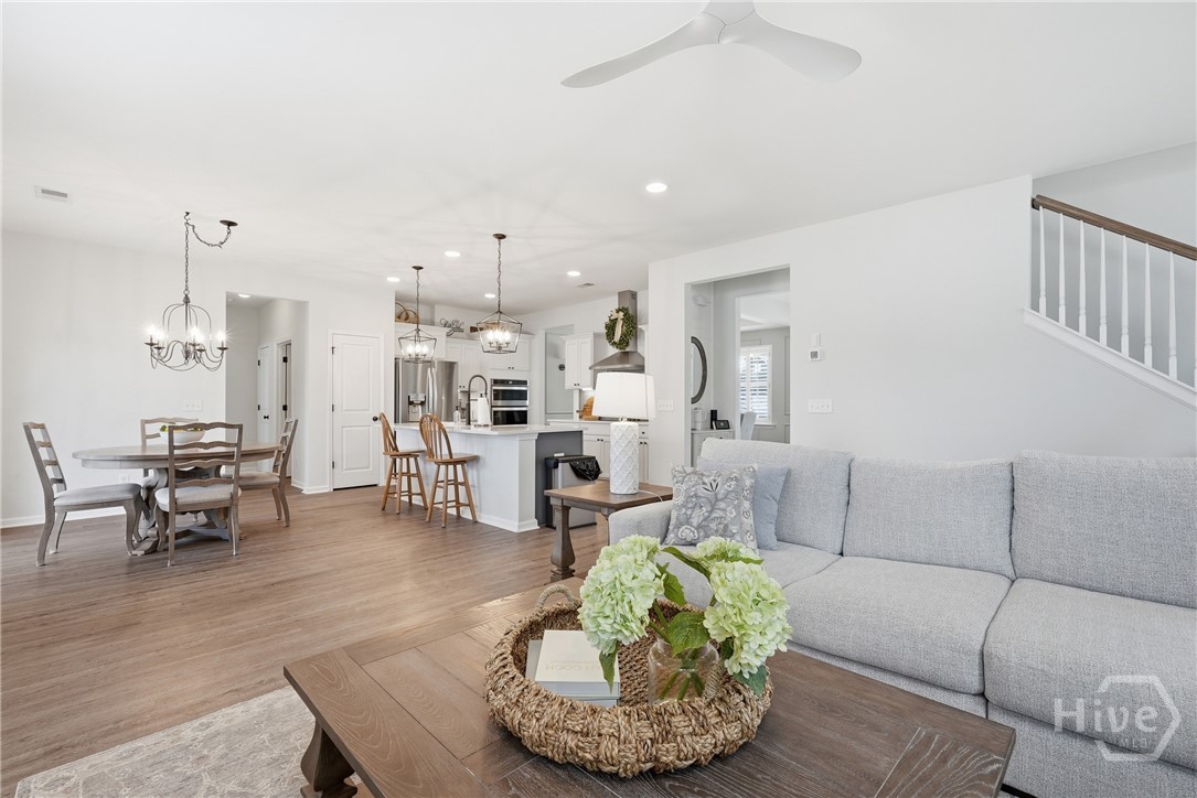 35 Henslow Field