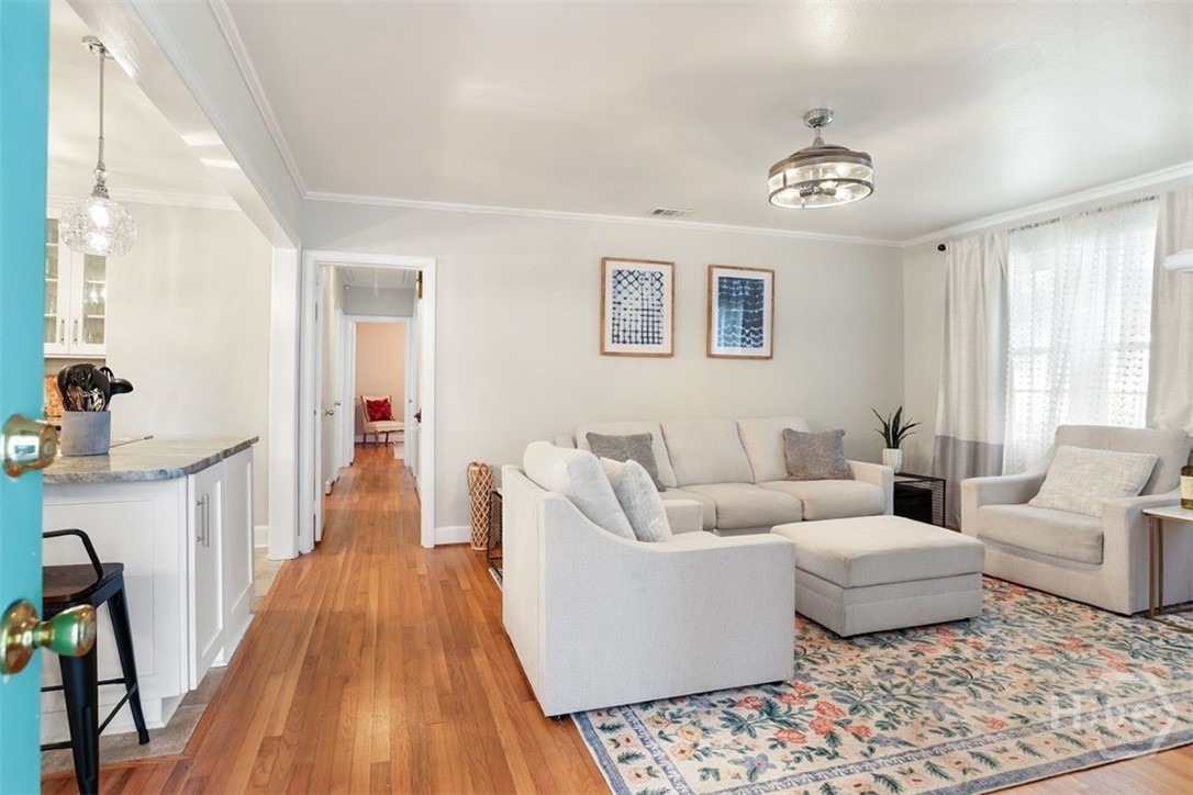 5534 Camelot Drive