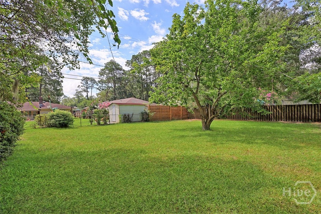 5534 Camelot Drive