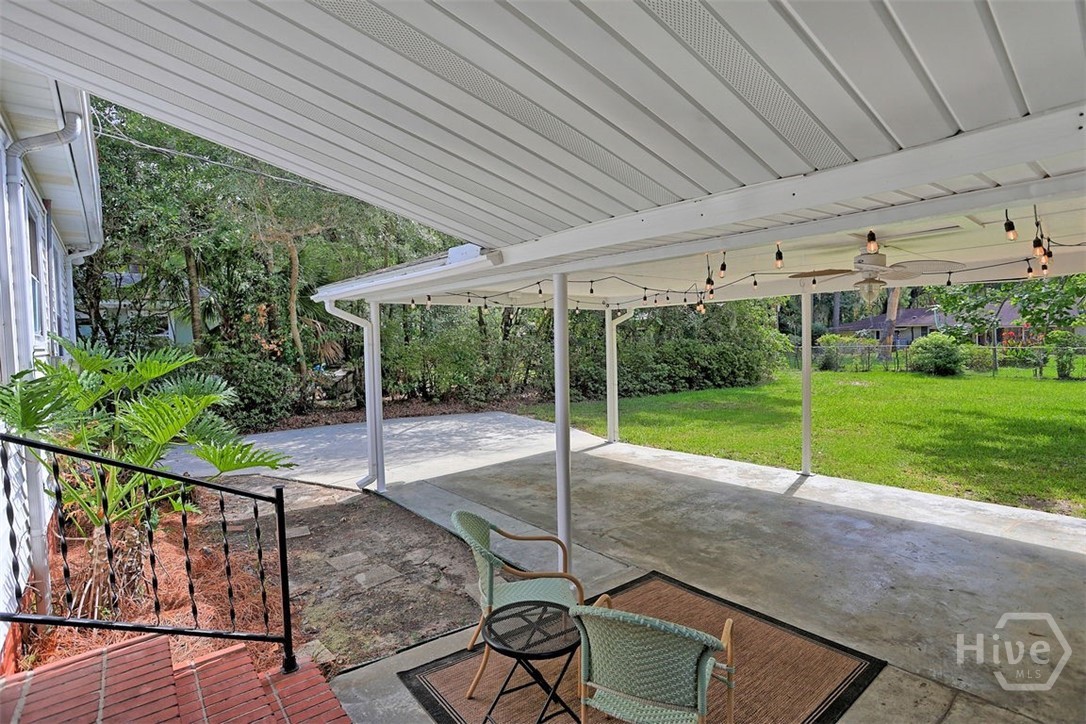 5534 Camelot Drive
