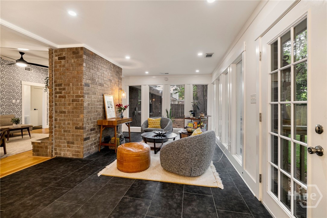 503 Stuart Court