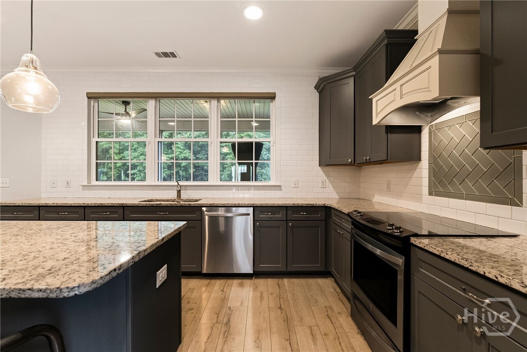 138 Trail Creek Lane