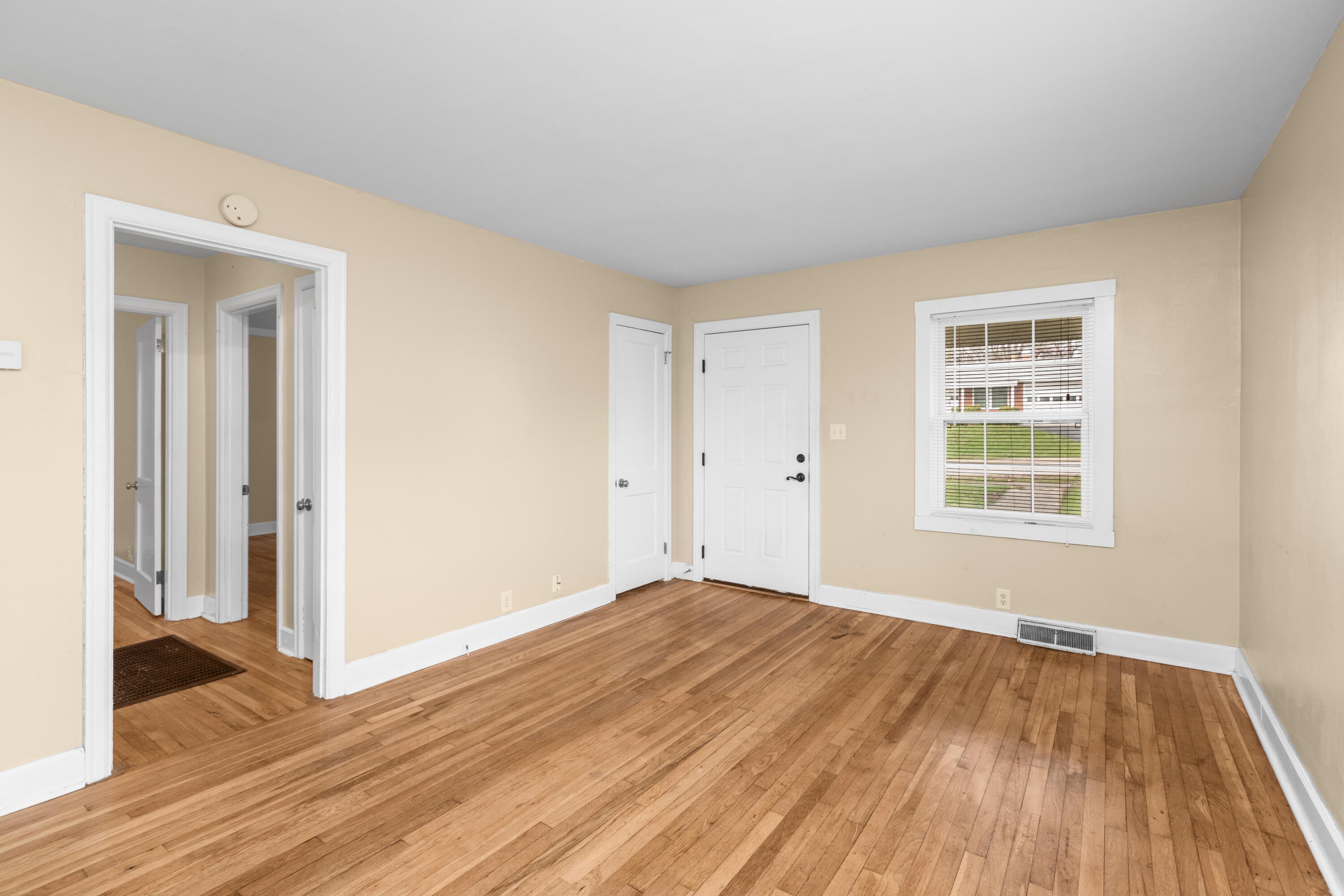 143-145 Hutchins Drive