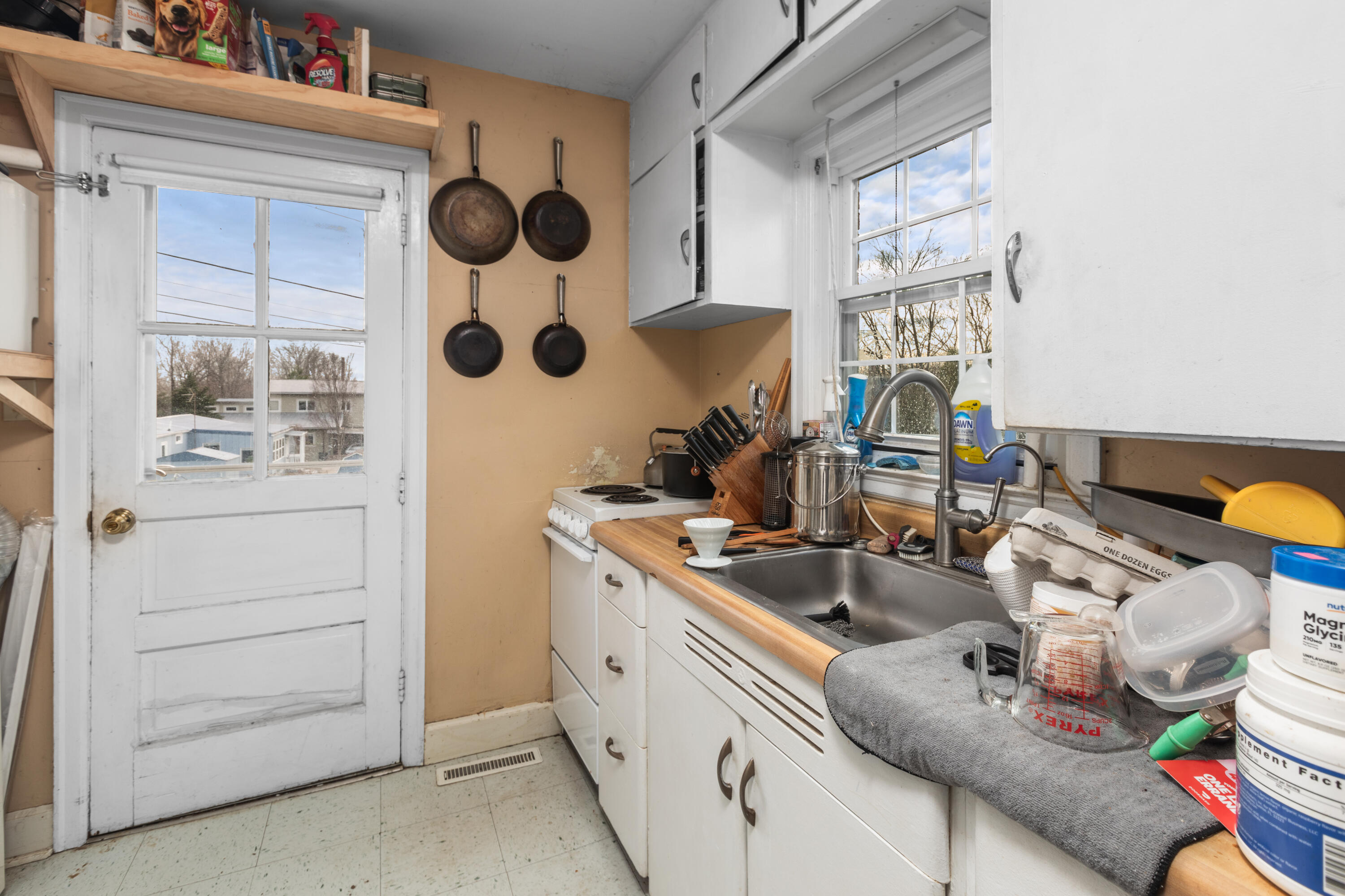 143-145 Hutchins Drive