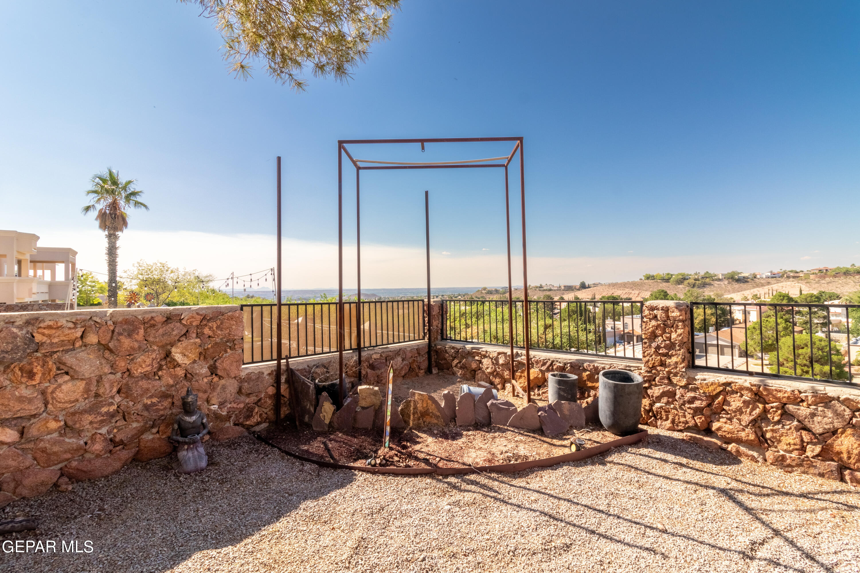 6353 LA POSTA Drive