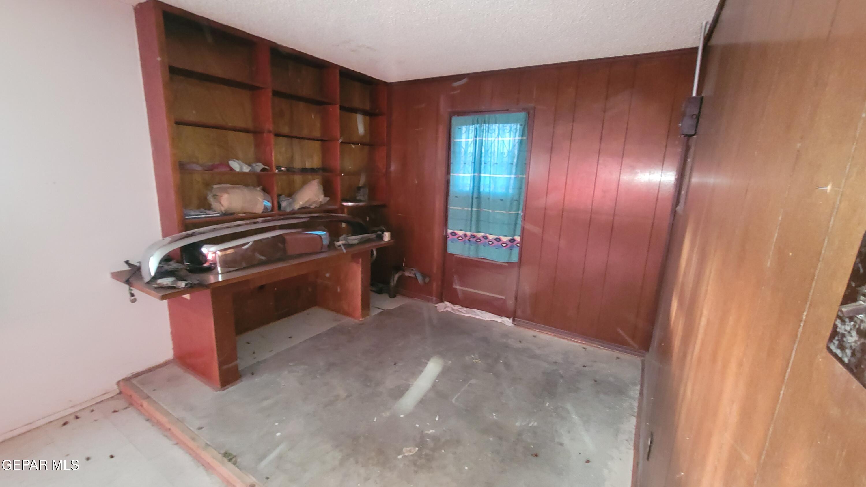 203 BERNADINE Avenue