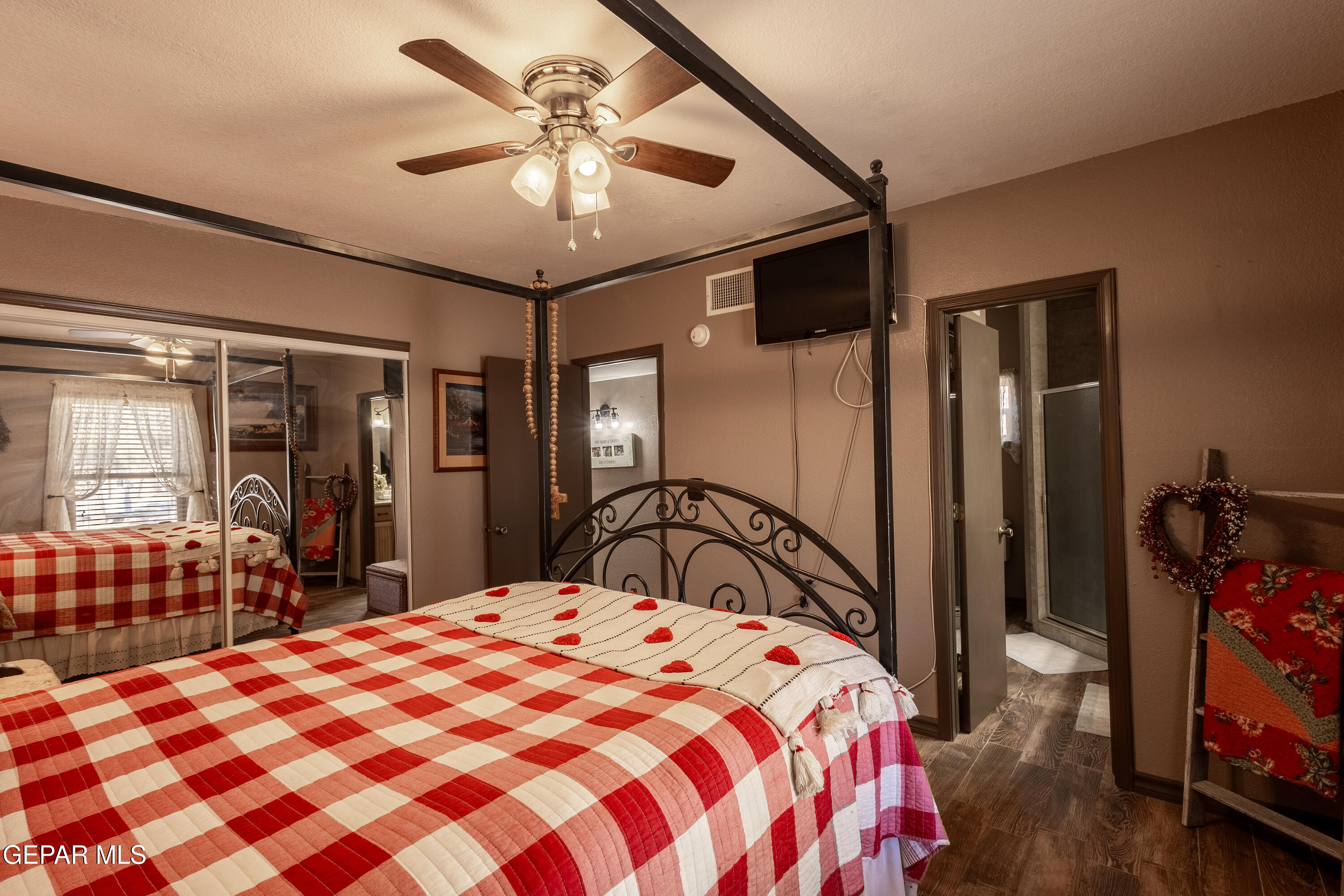 5491 SANTA TERESITA Drive