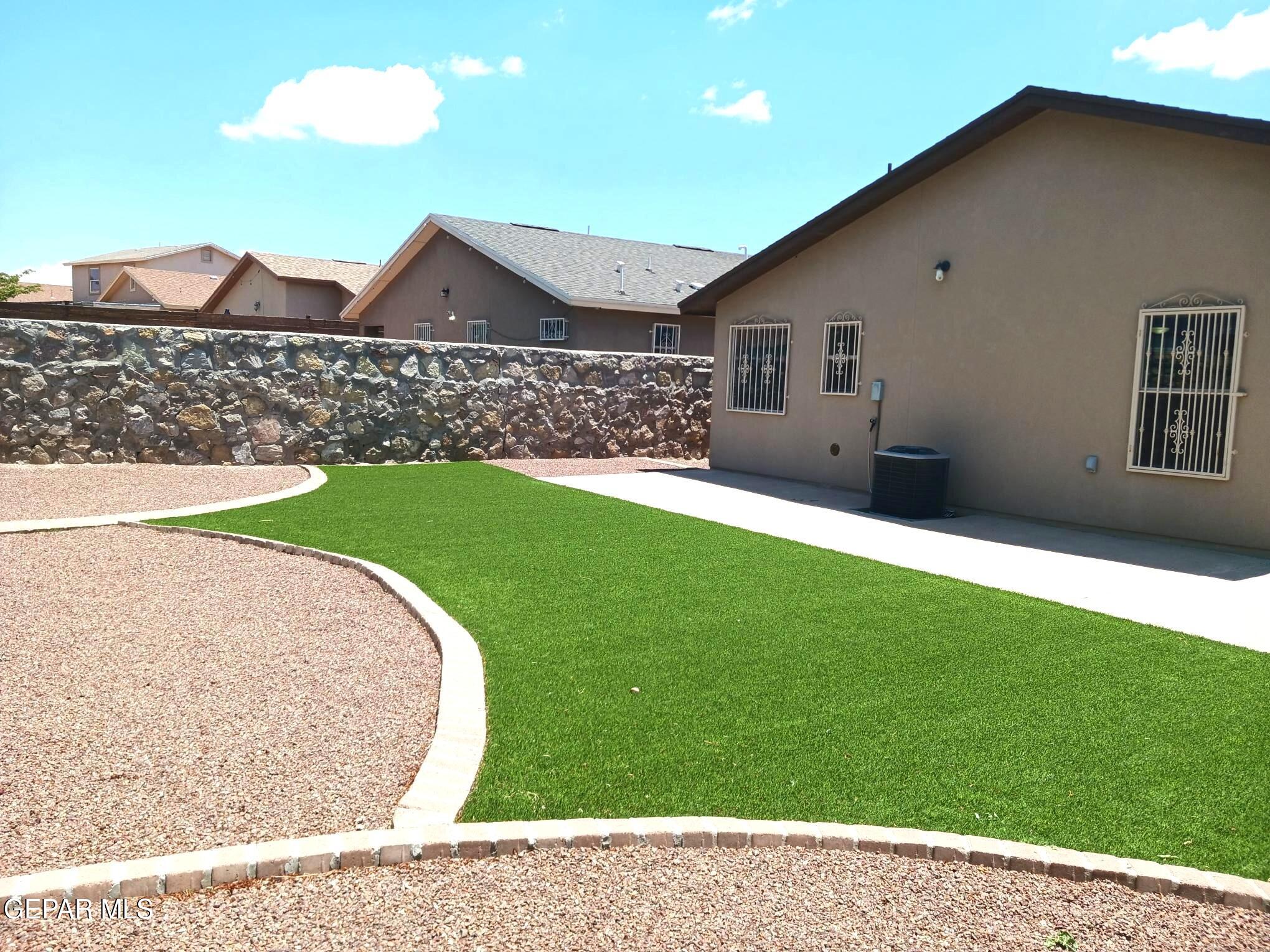 10729 SILVERCLOUD Drive