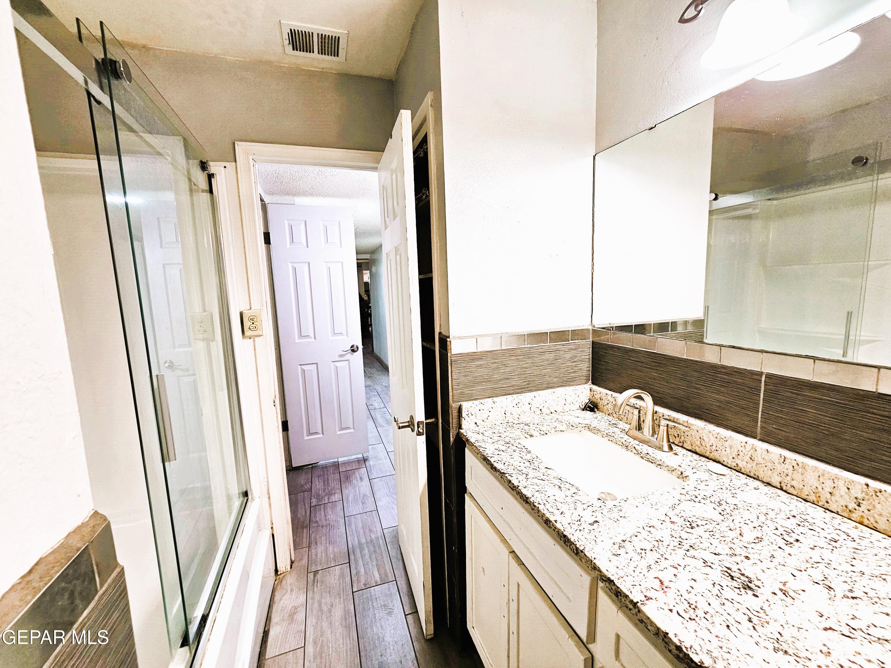 1400 SAN ANDRES Drive