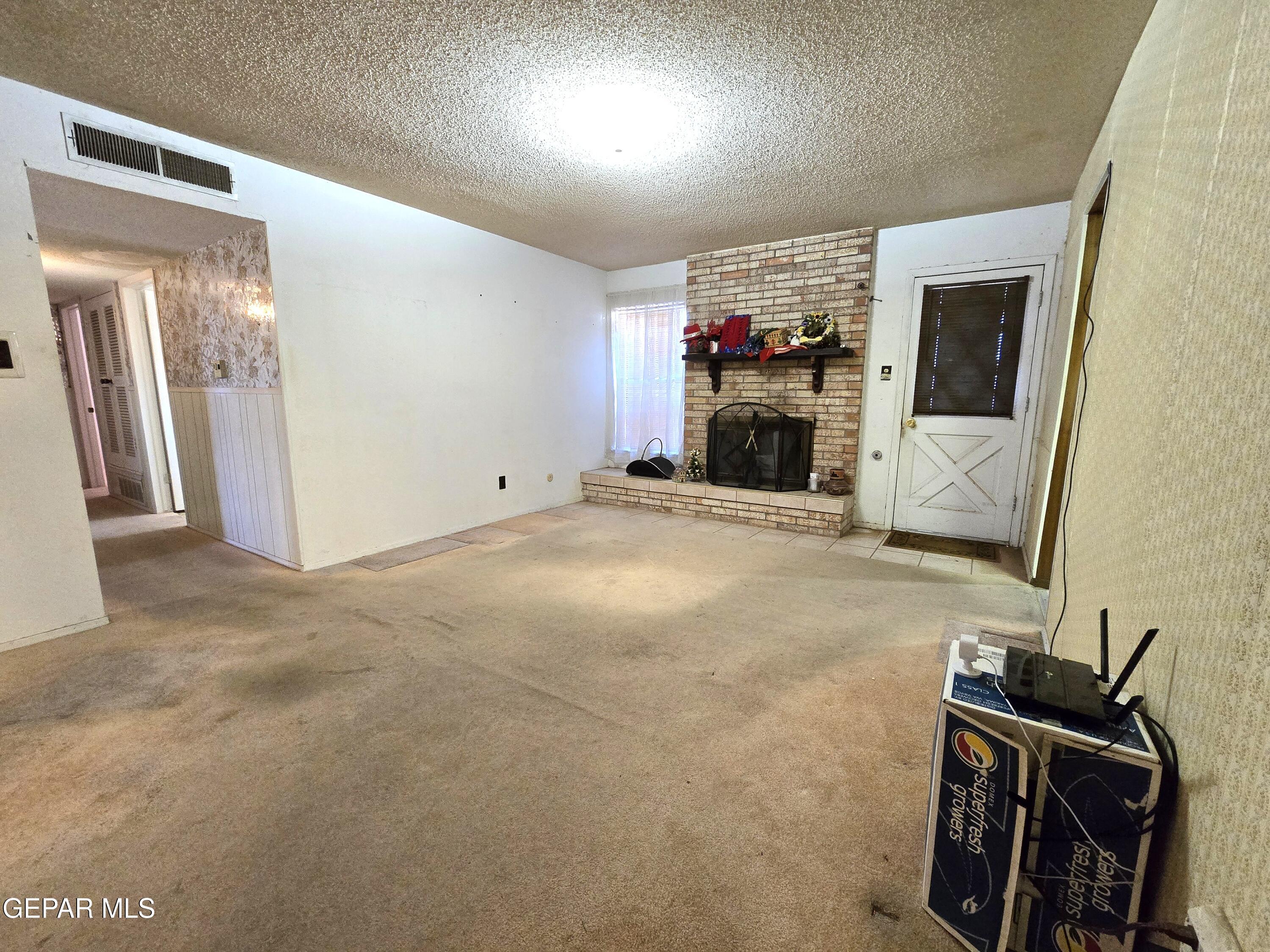 4964 SAGITTARIUS Avenue