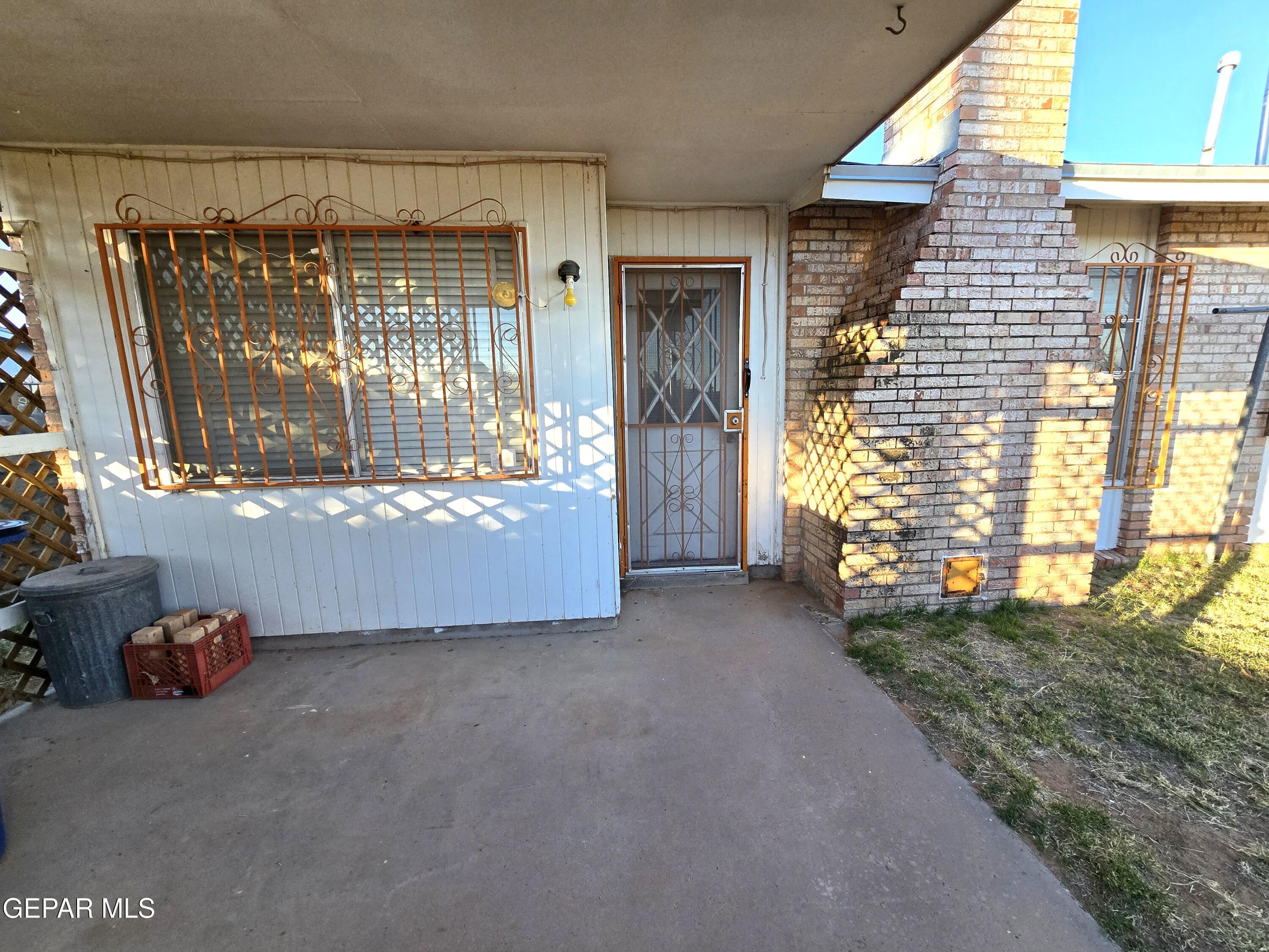 4964 SAGITTARIUS Avenue