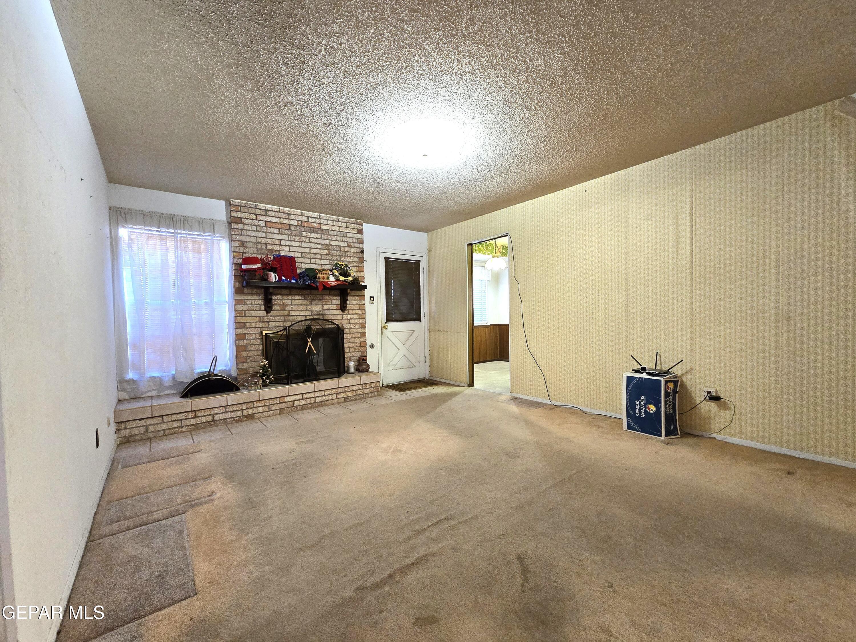 4964 SAGITTARIUS Avenue