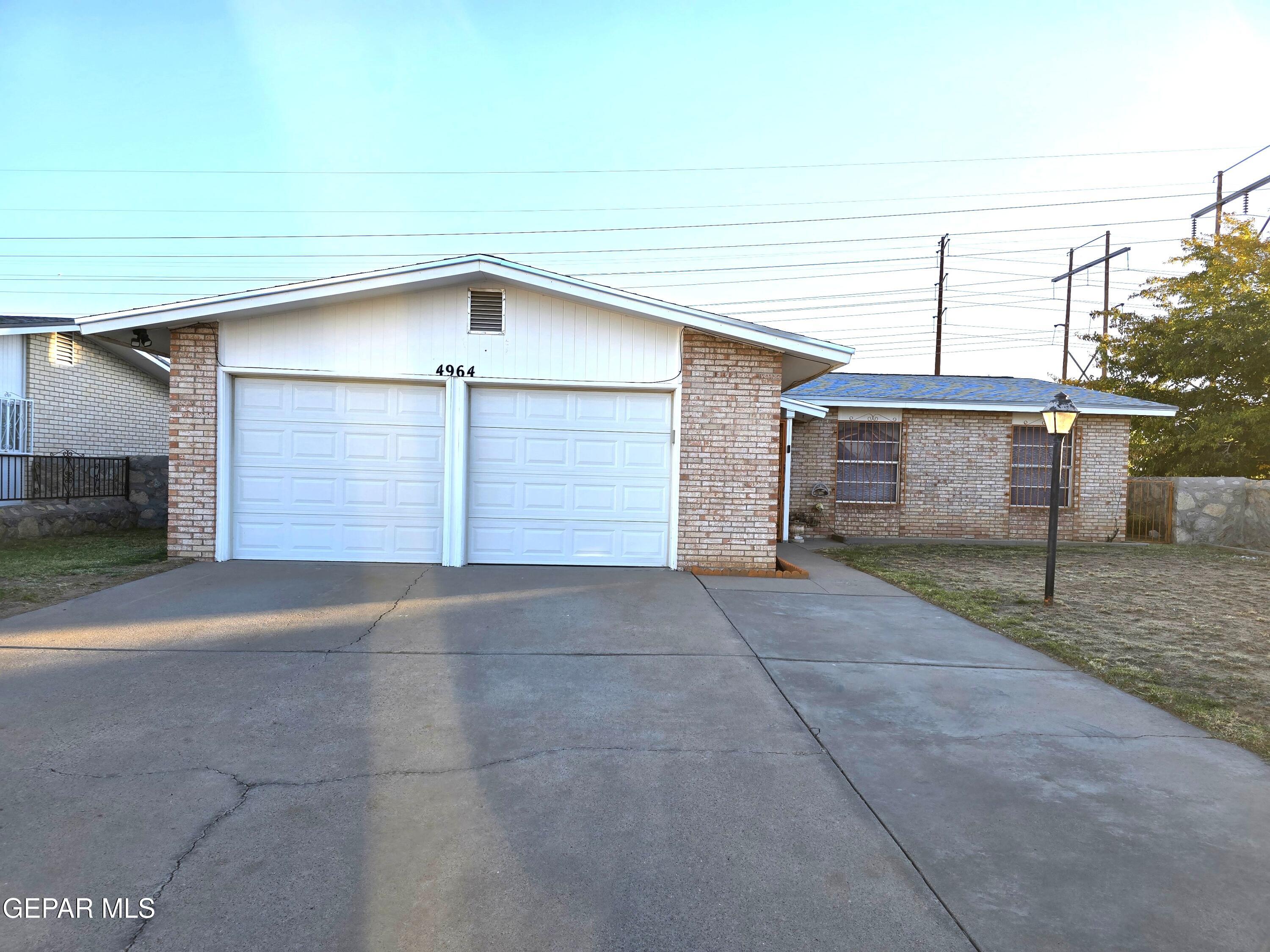 4964 SAGITTARIUS Avenue