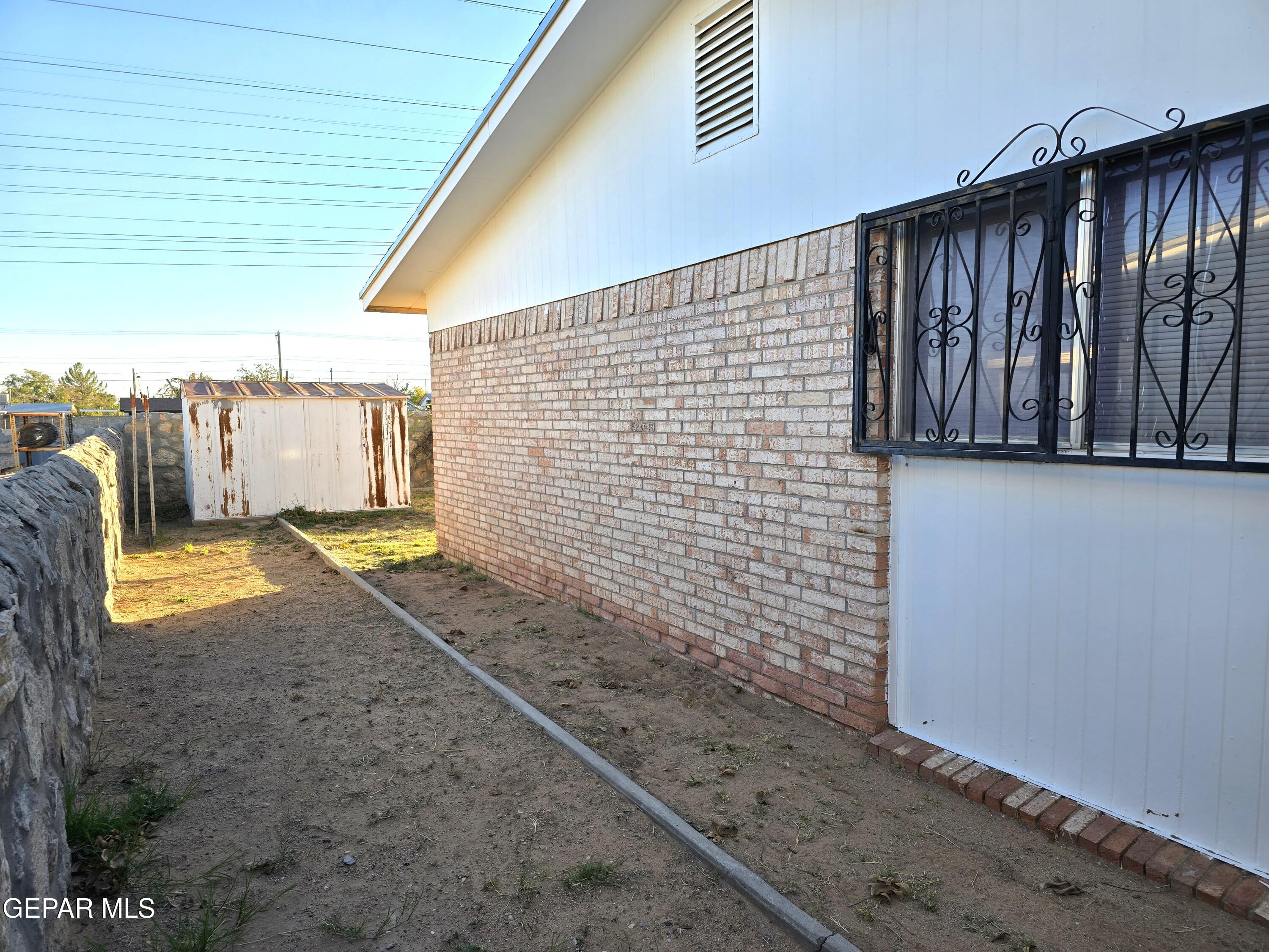 4964 SAGITTARIUS Avenue