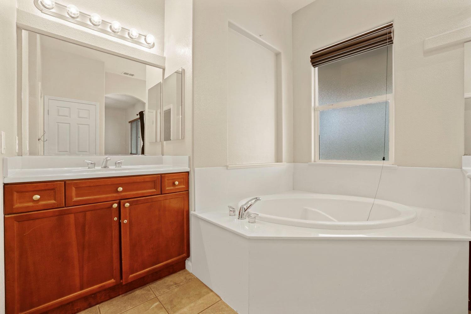 19521 Portofino Court