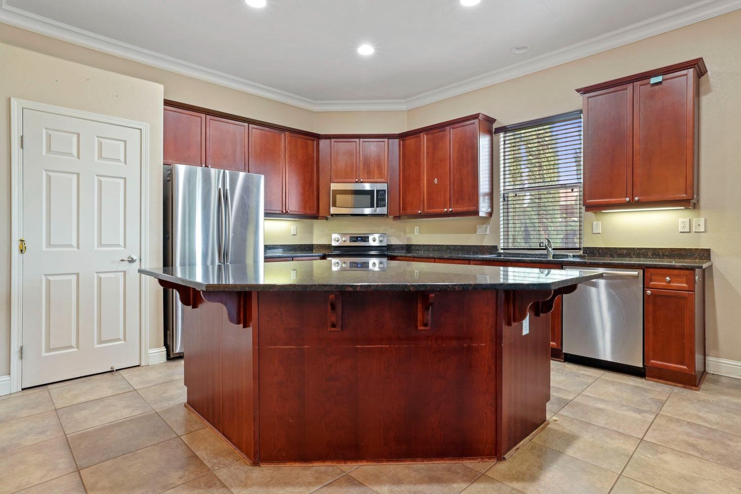 19521 Portofino Court