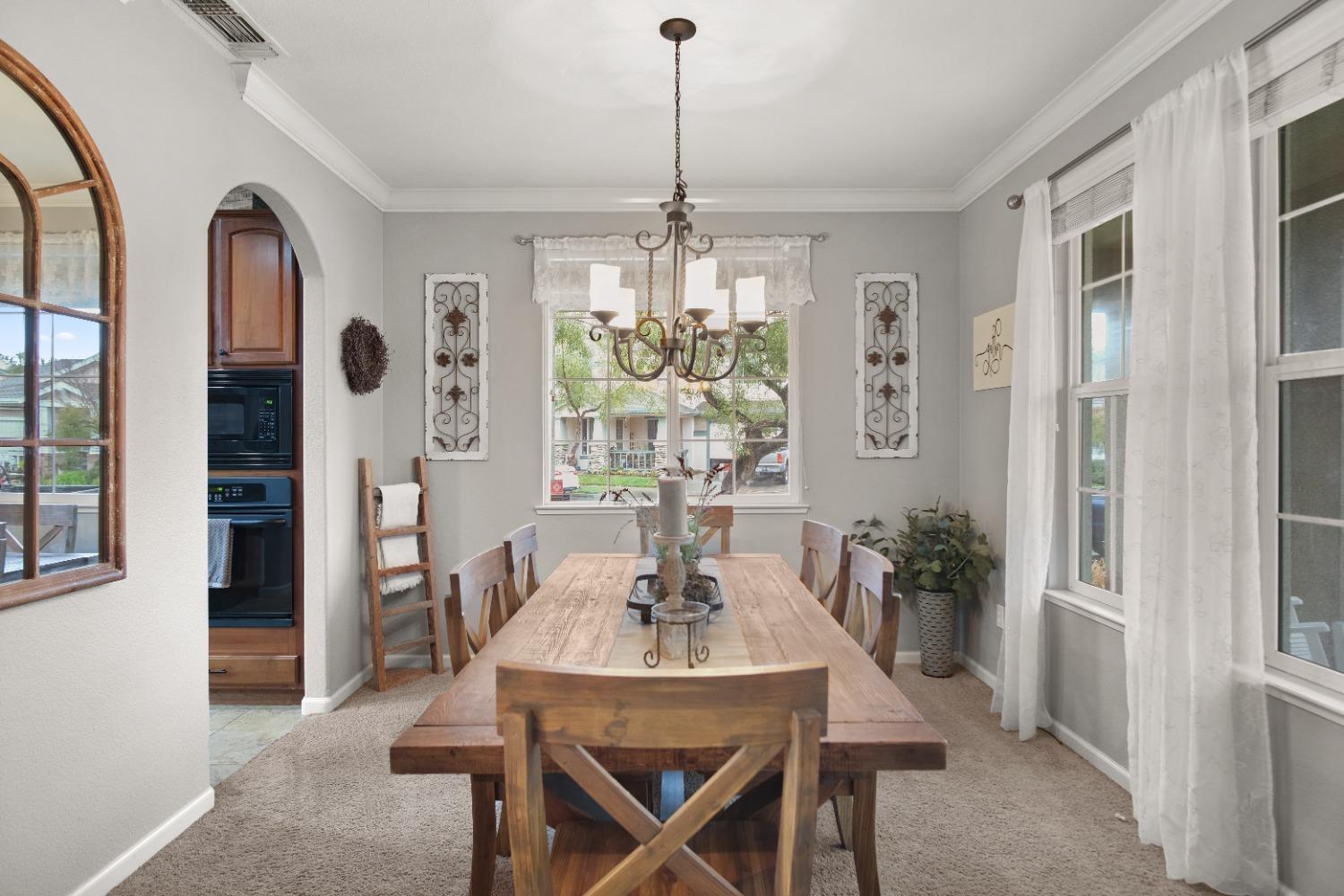 1806 Pack saddle Street