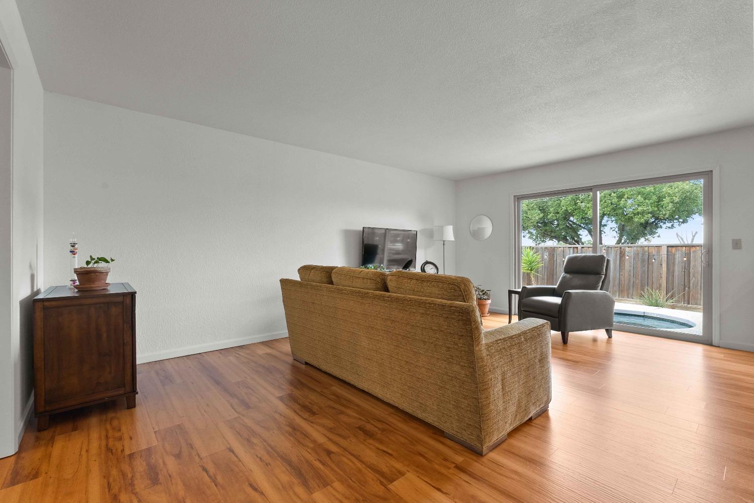 2971 Mauricia Avenue