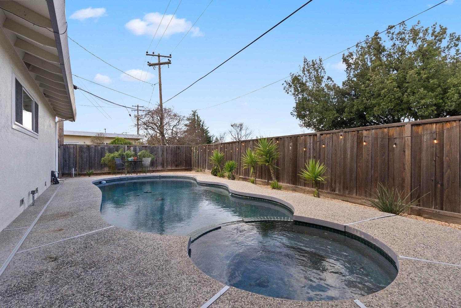 2971 Mauricia Avenue