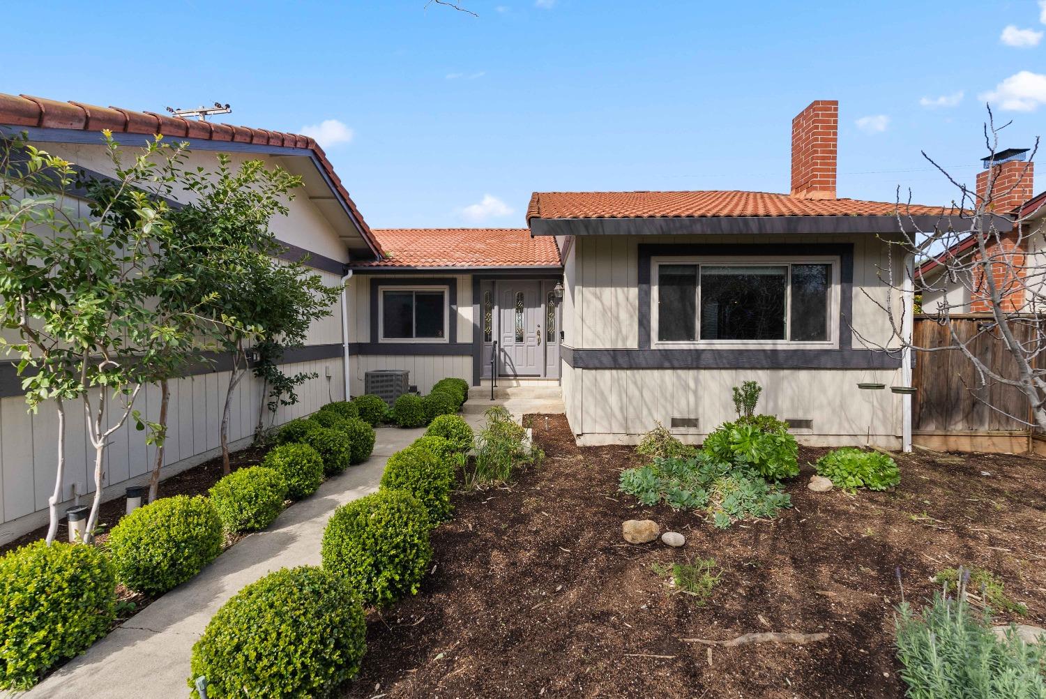 2971 Mauricia Avenue