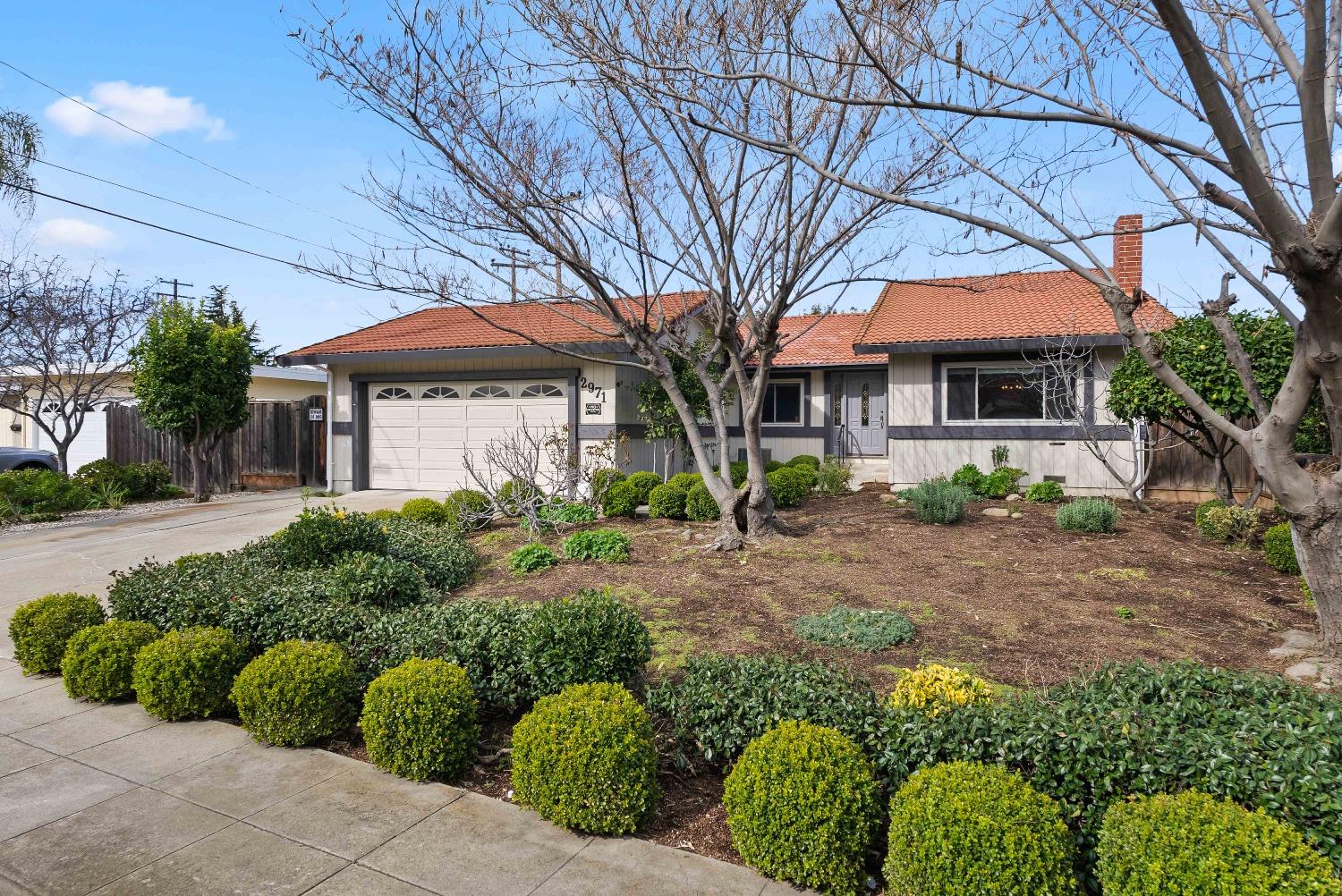 2971 Mauricia Avenue