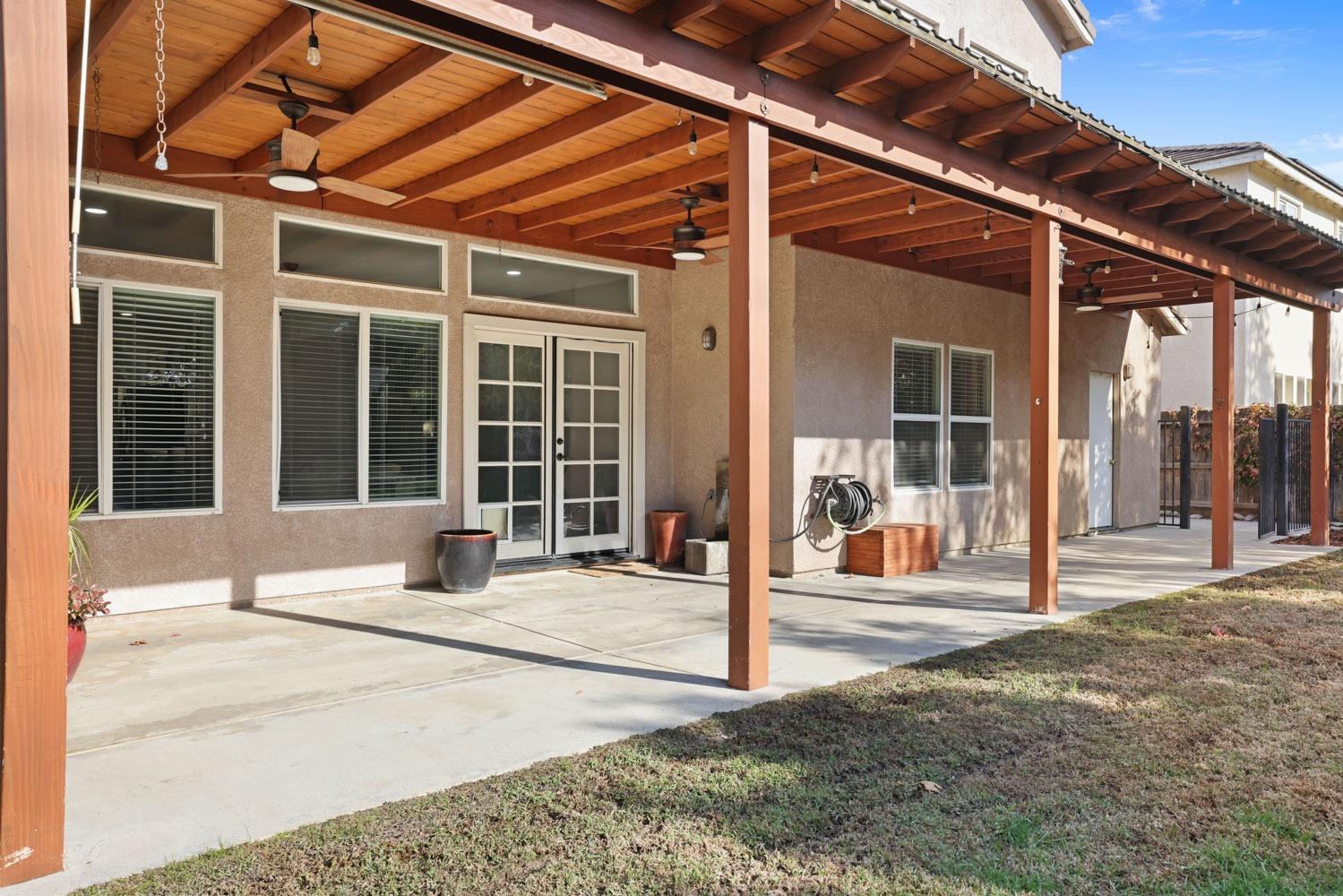 2390 Black Oak Street