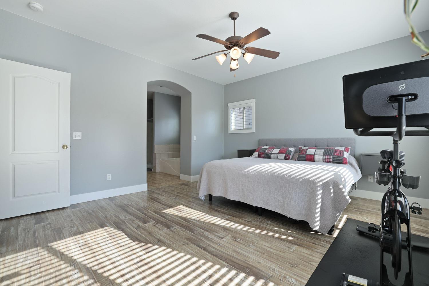 2390 Black Oak Street