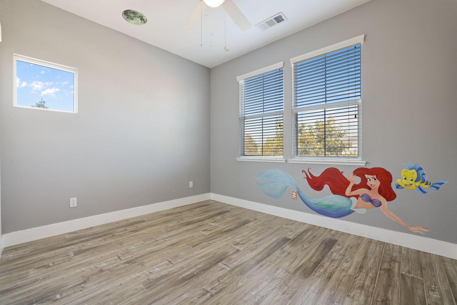 2390 Black Oak Street