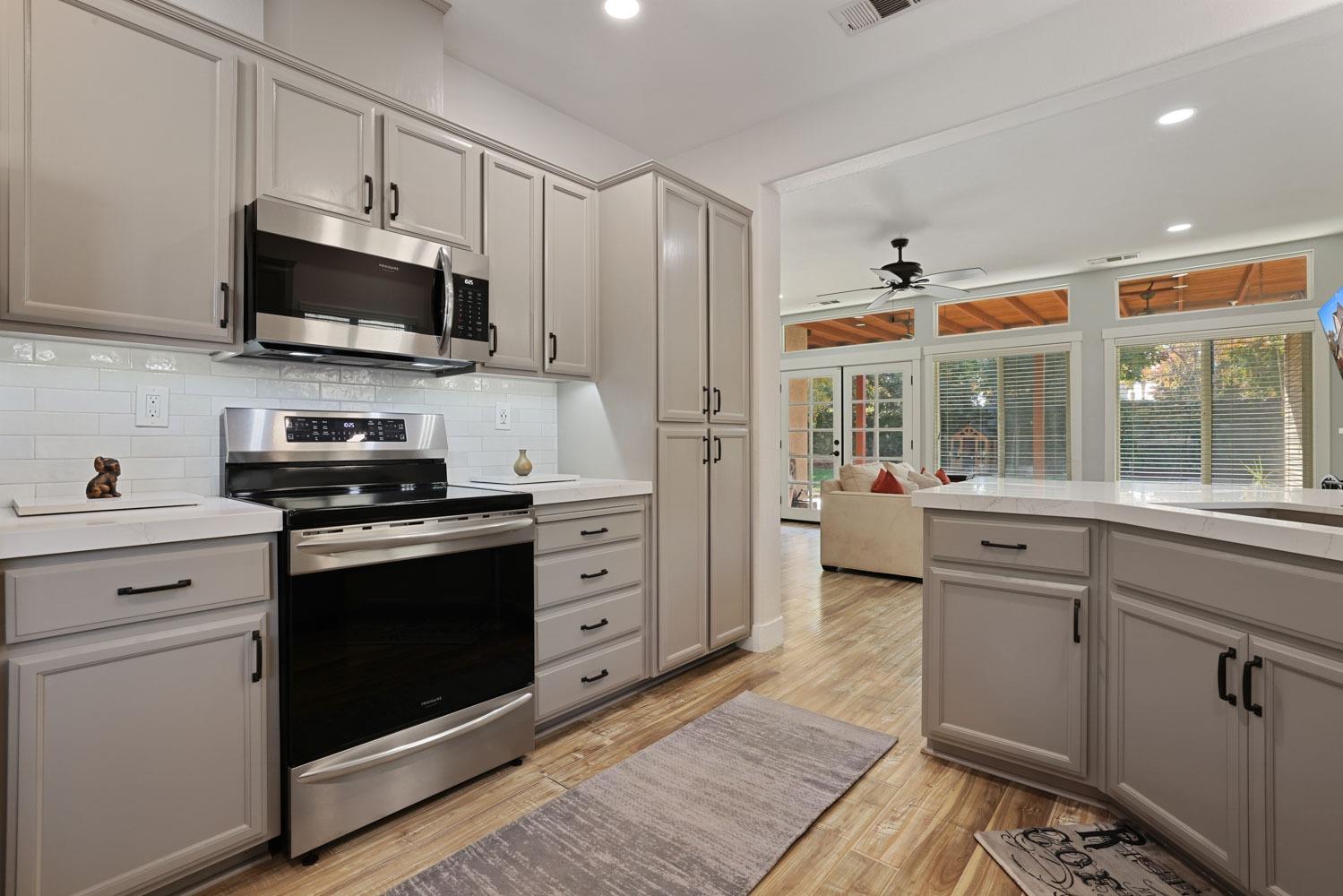 2390 Black Oak Street