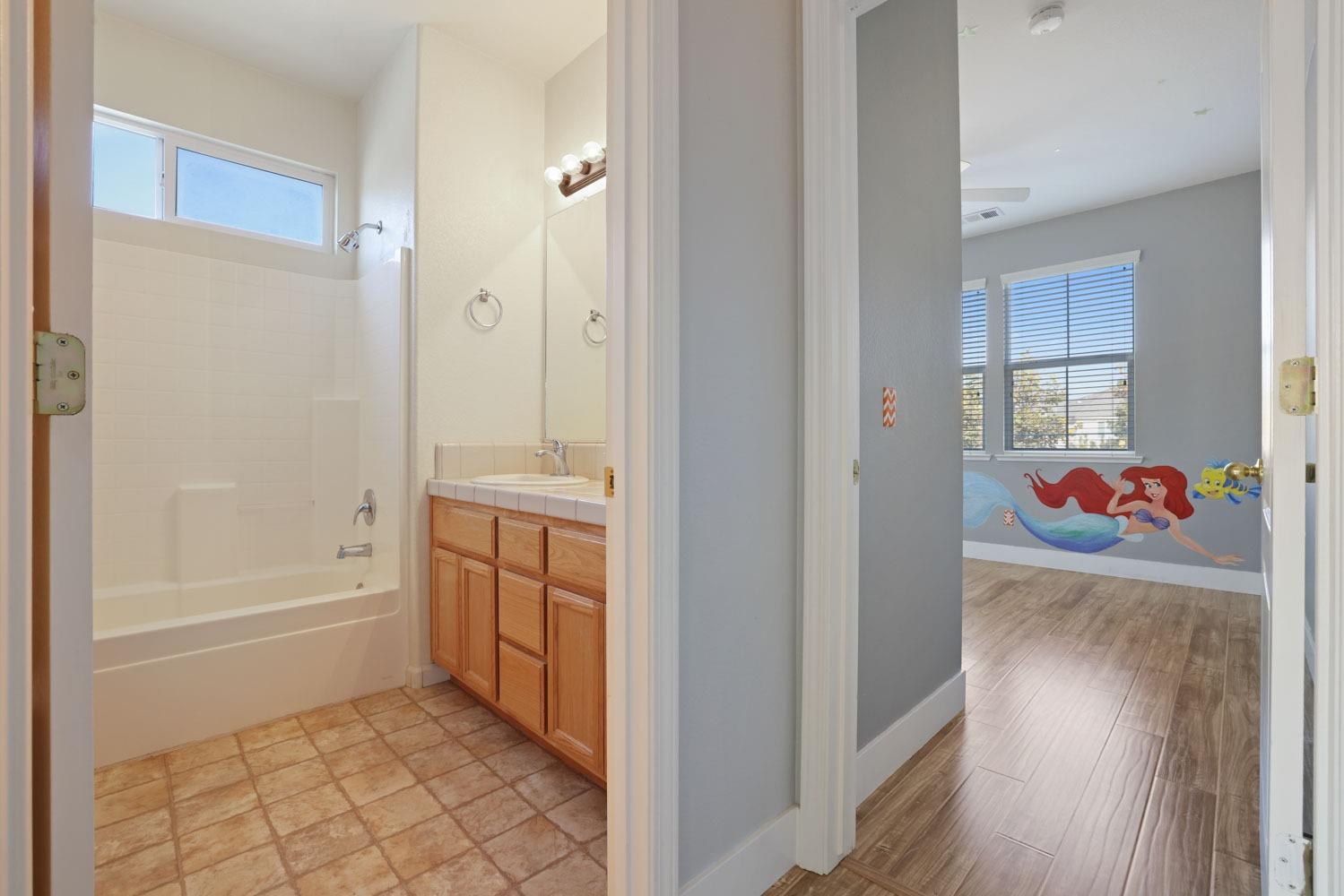 2390 Black Oak Street