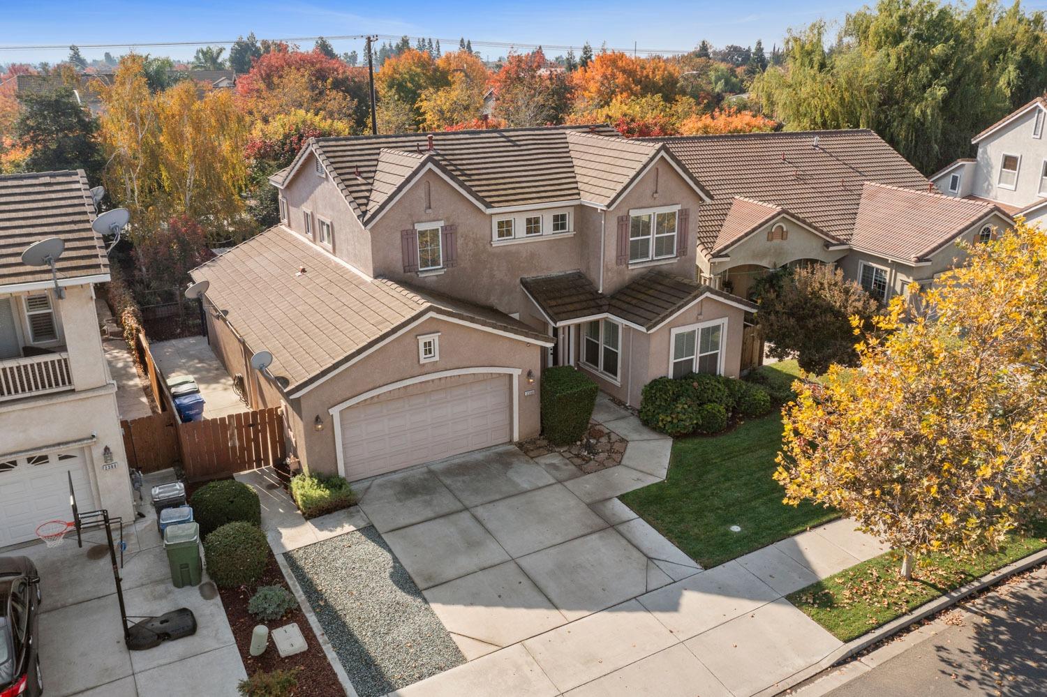 2390 Black Oak Street