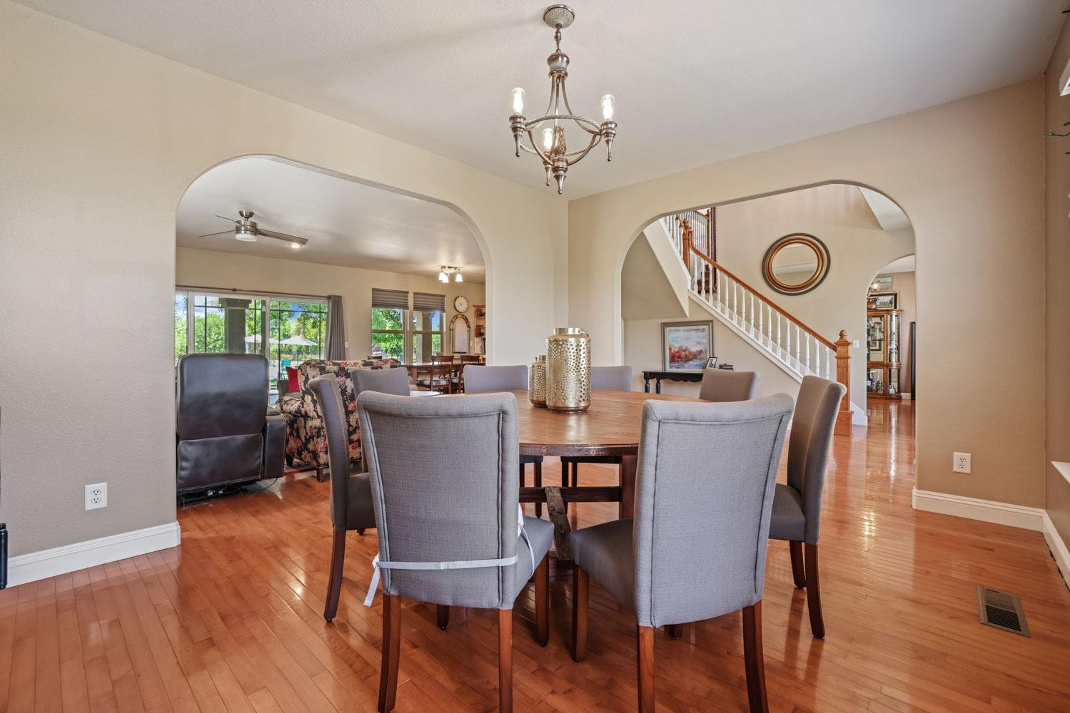 10880 E Monte Vista Avenue