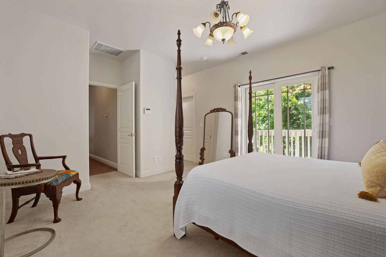 10880 E Monte Vista Avenue