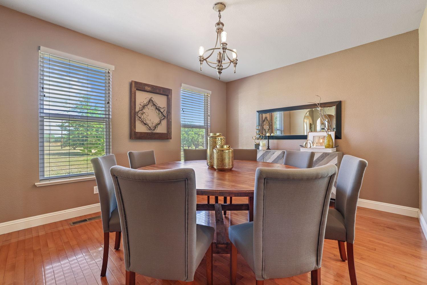 10880 E Monte Vista Avenue