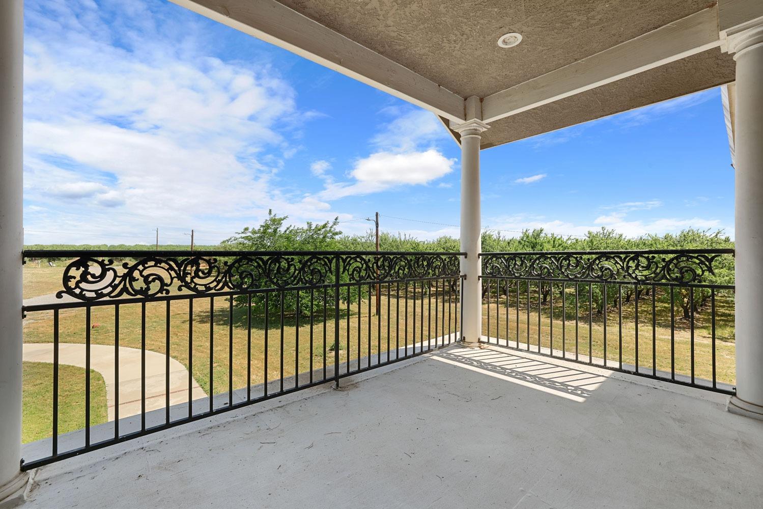 10880 E Monte Vista Avenue