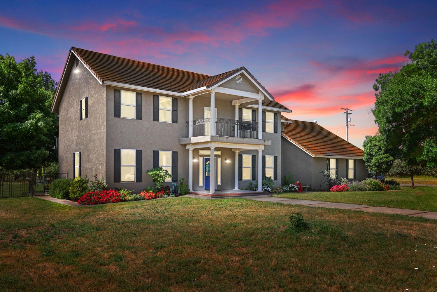 10880 E Monte Vista Avenue