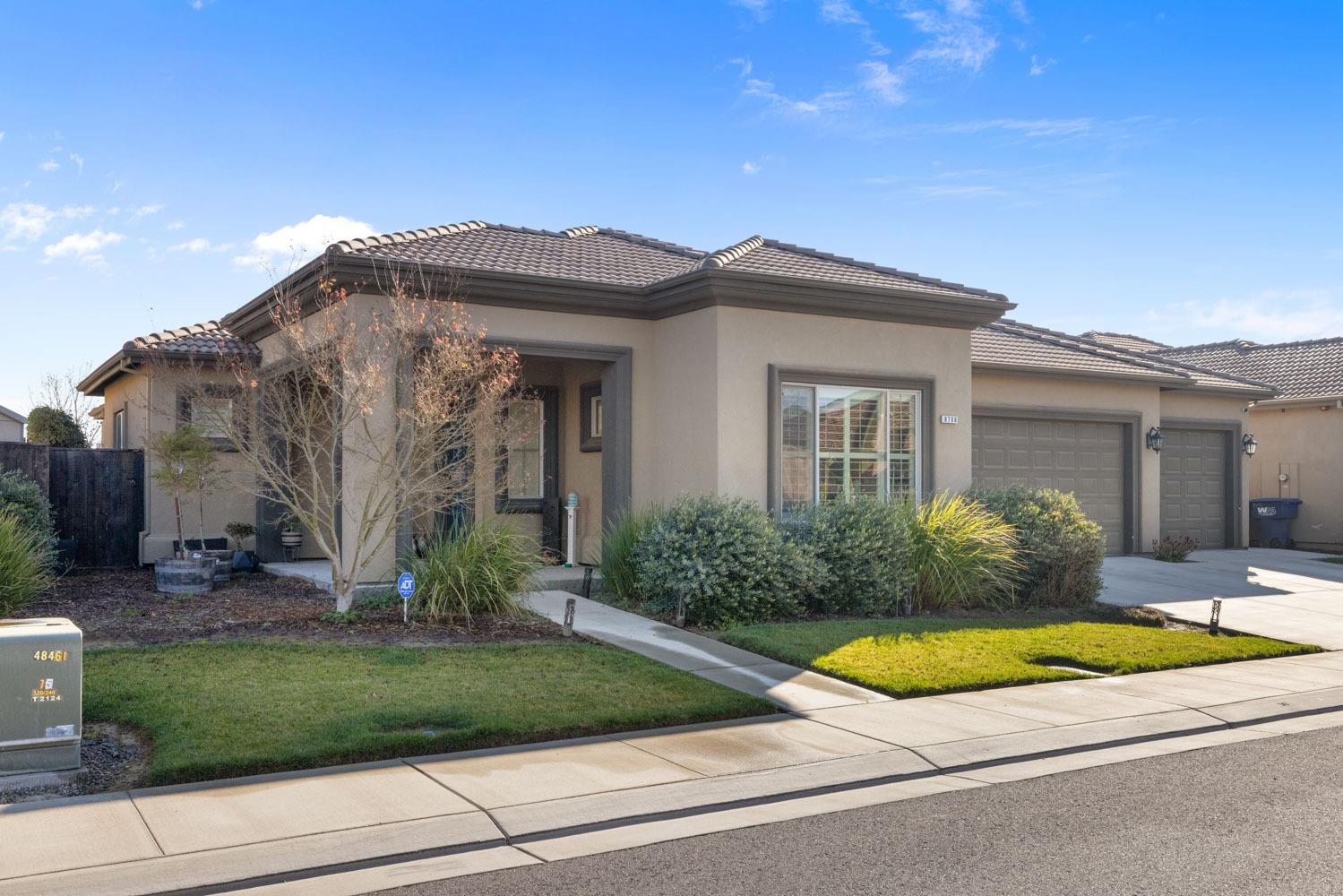 8706 Venetian Terrace