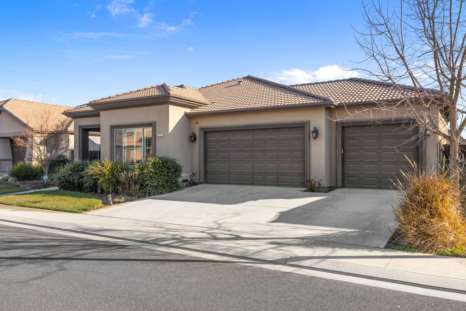 8706 Venetian Terrace