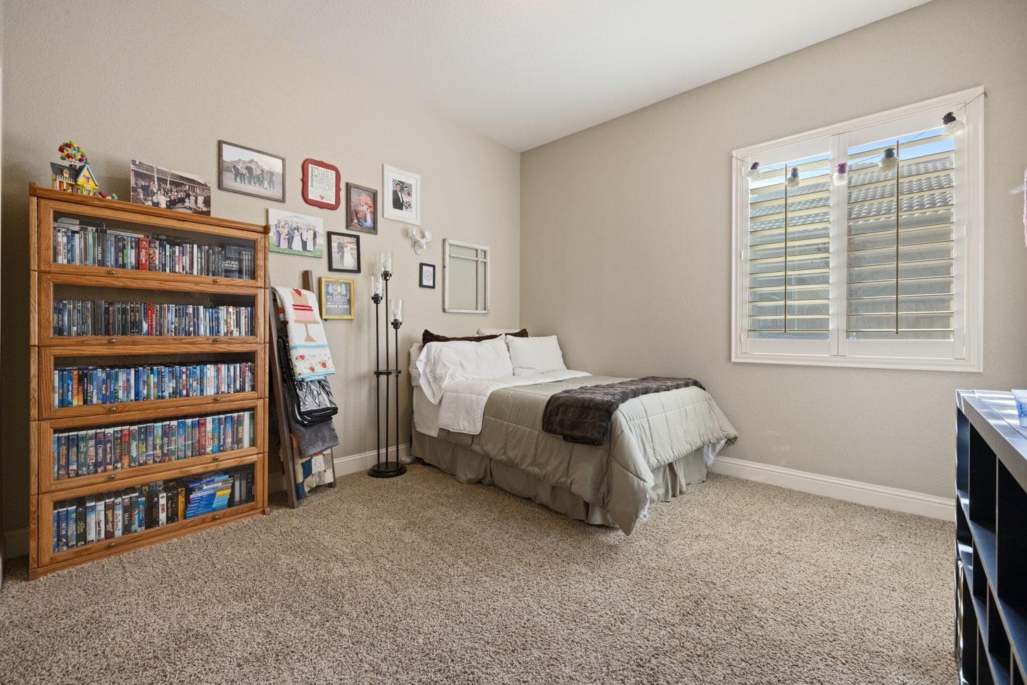 8706 Venetian Terrace