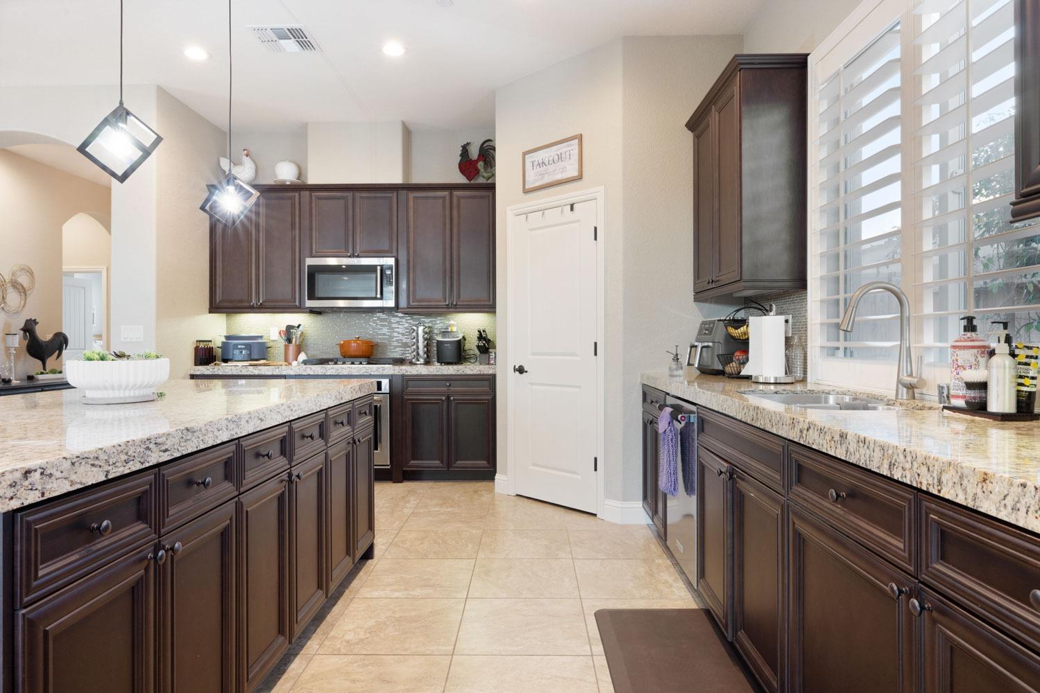 8706 Venetian Terrace