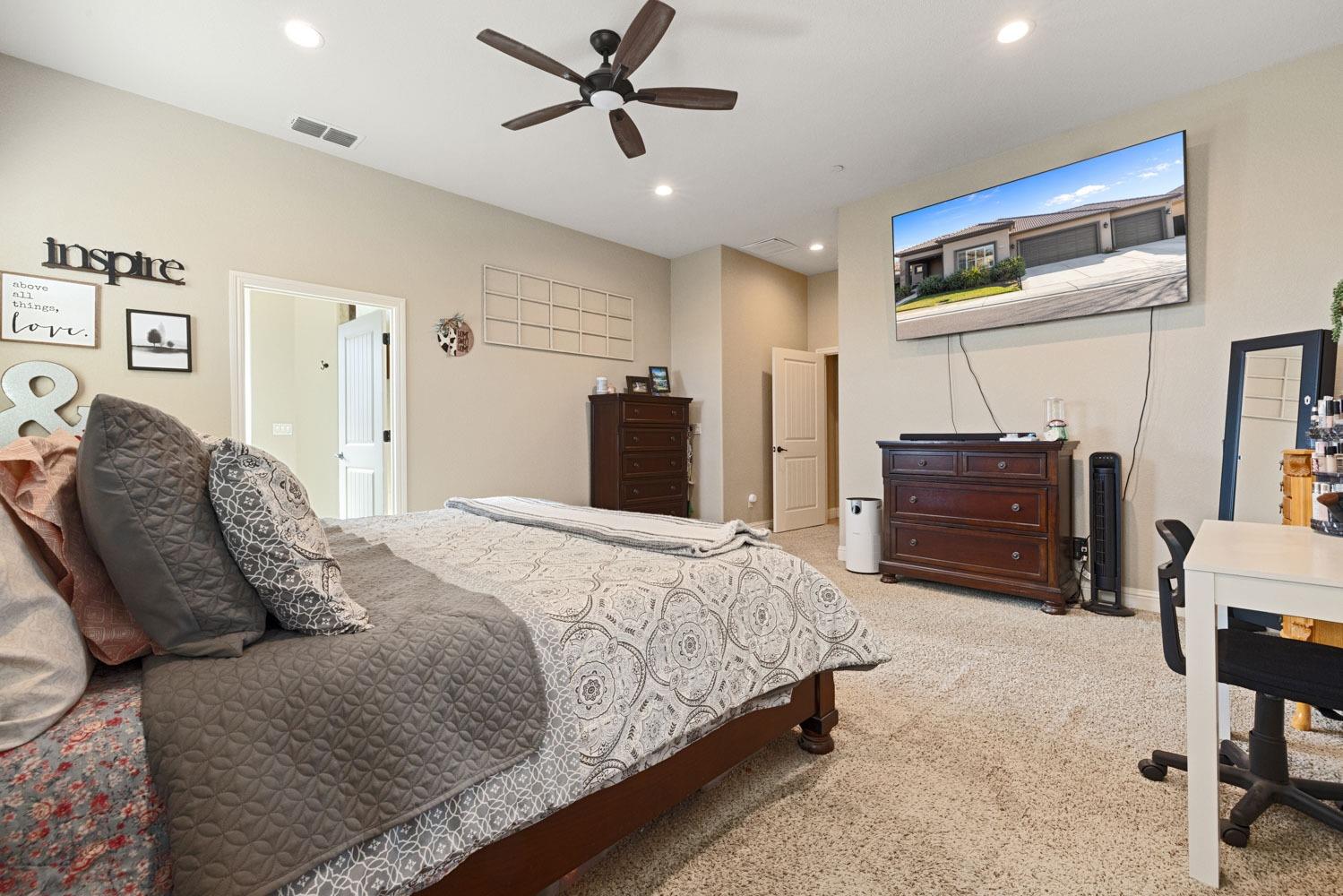 8706 Venetian Terrace