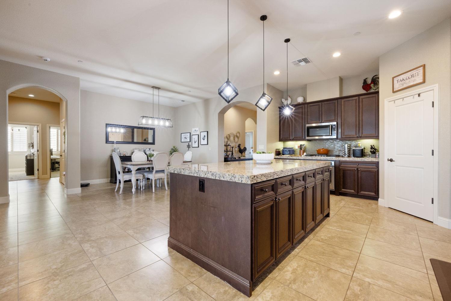 8706 Venetian Terrace