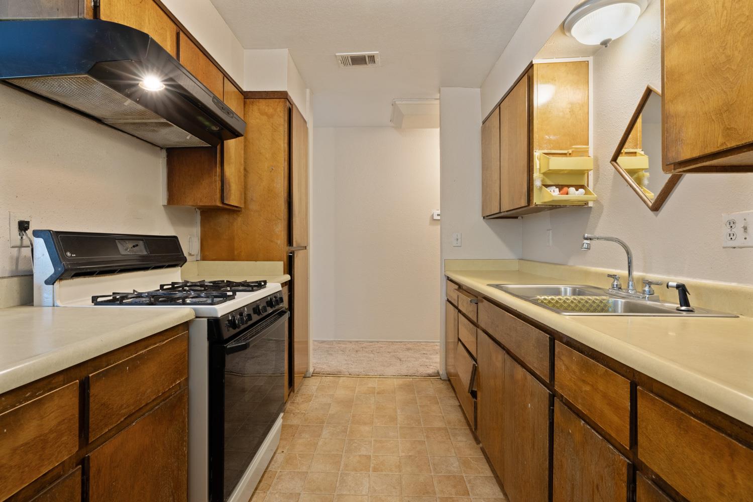 2146 Virginia Avenue