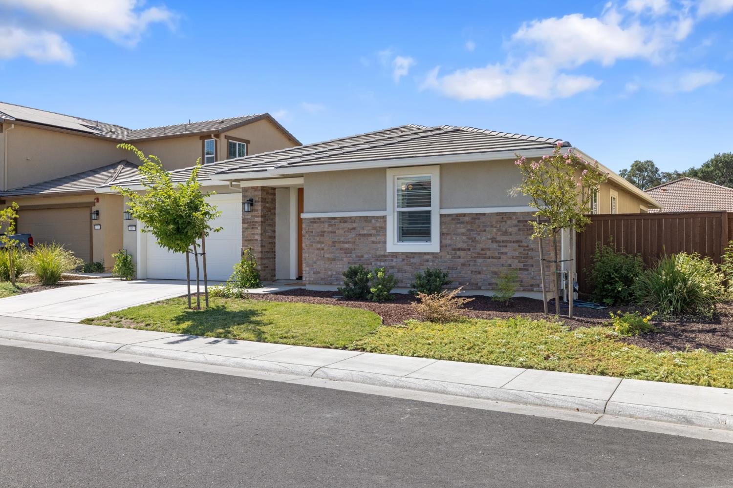 1117 Amelia Way