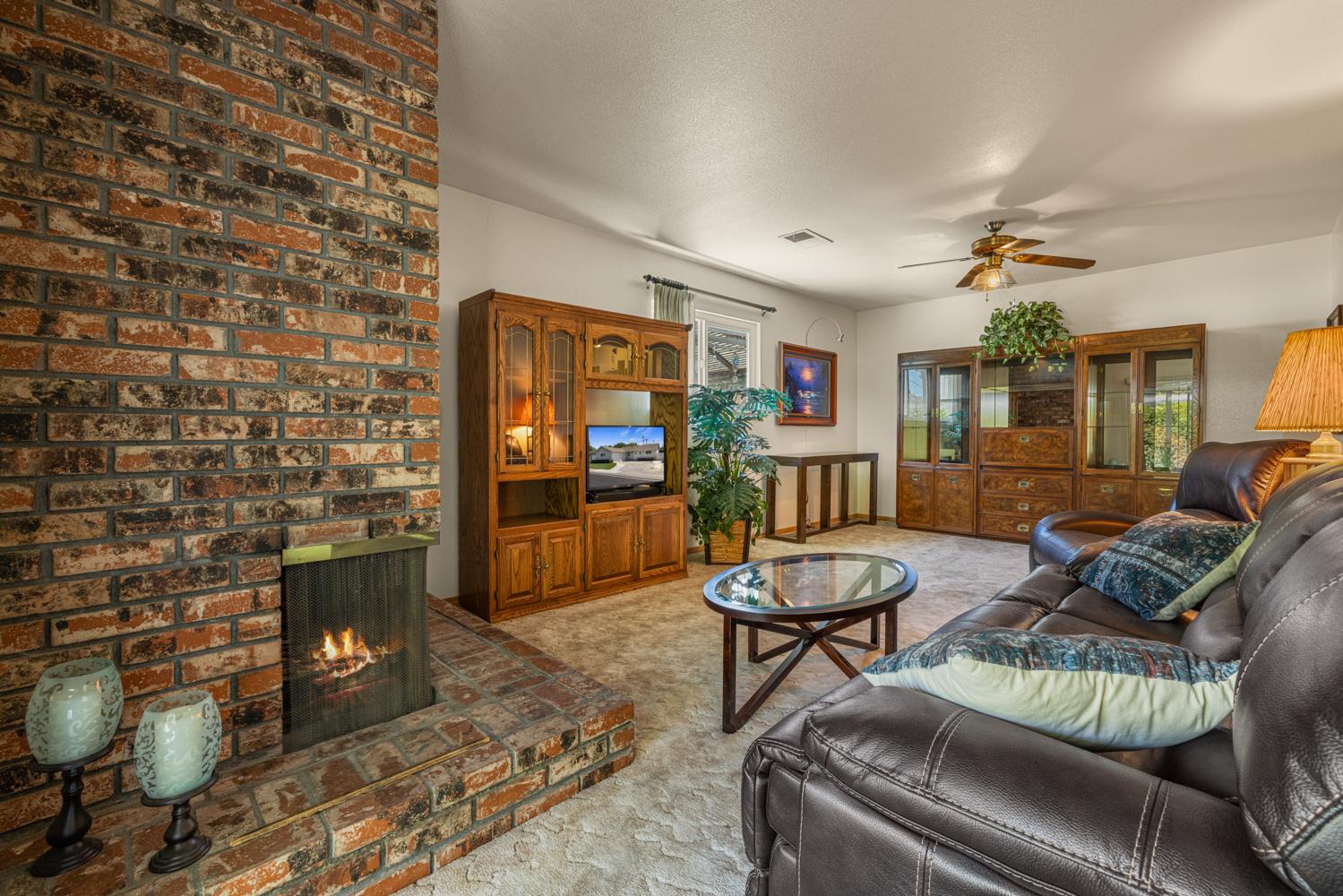 2032 Peach Drive