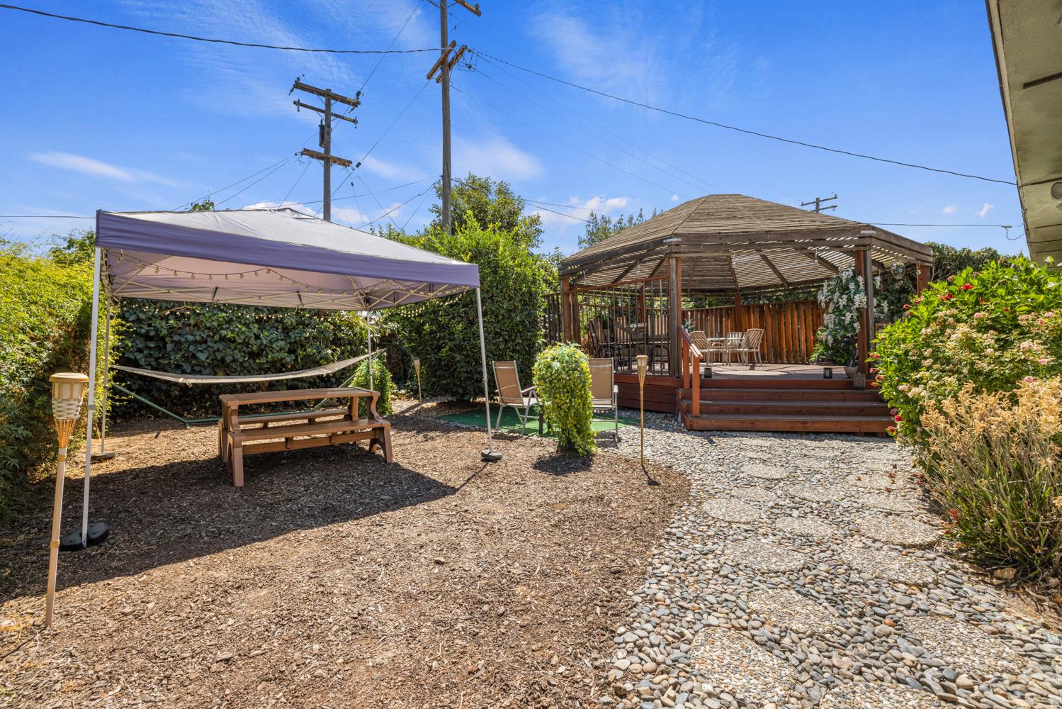 2032 Peach Drive