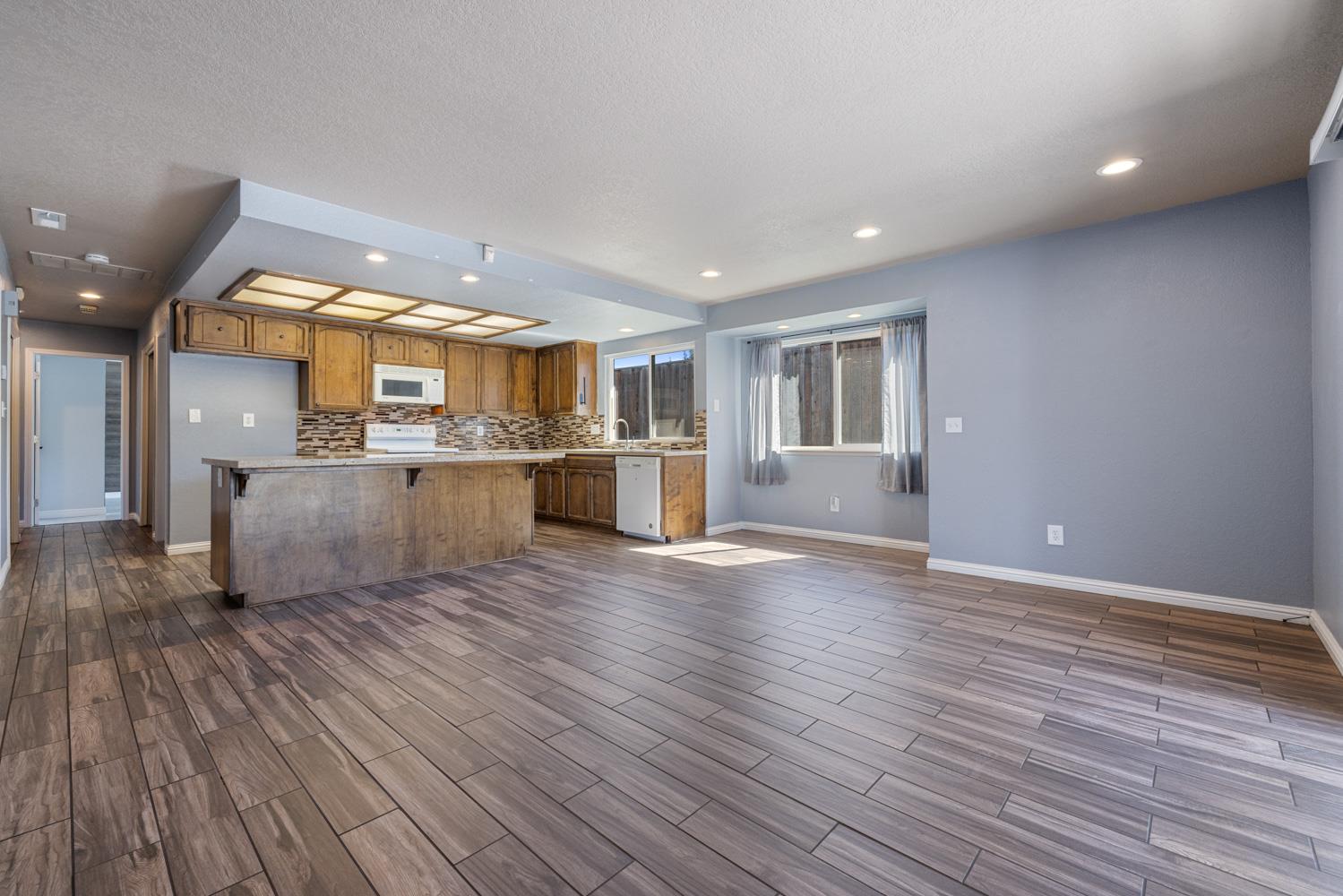 590 Kirkland Court