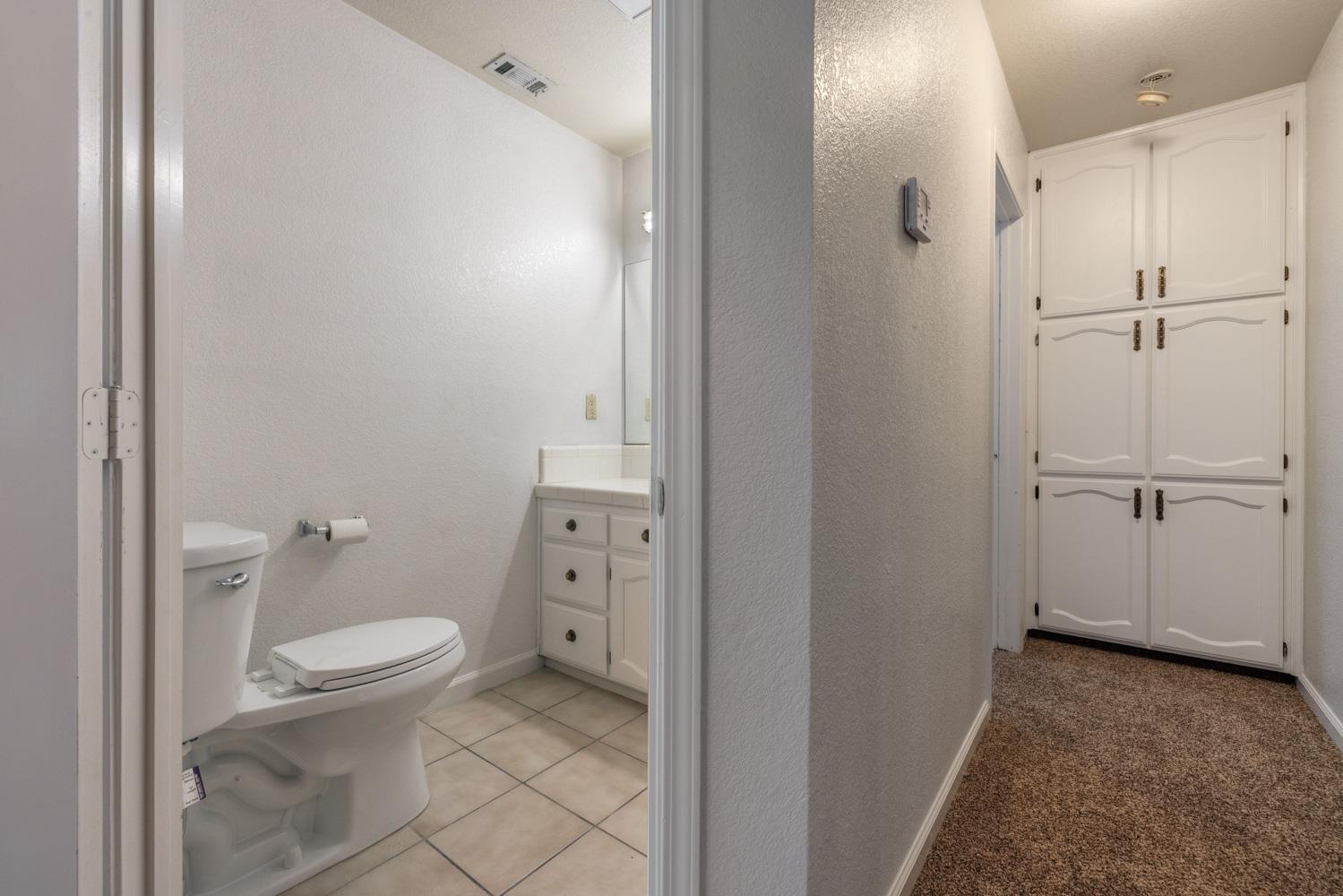 1940 N Berkeley Avenue