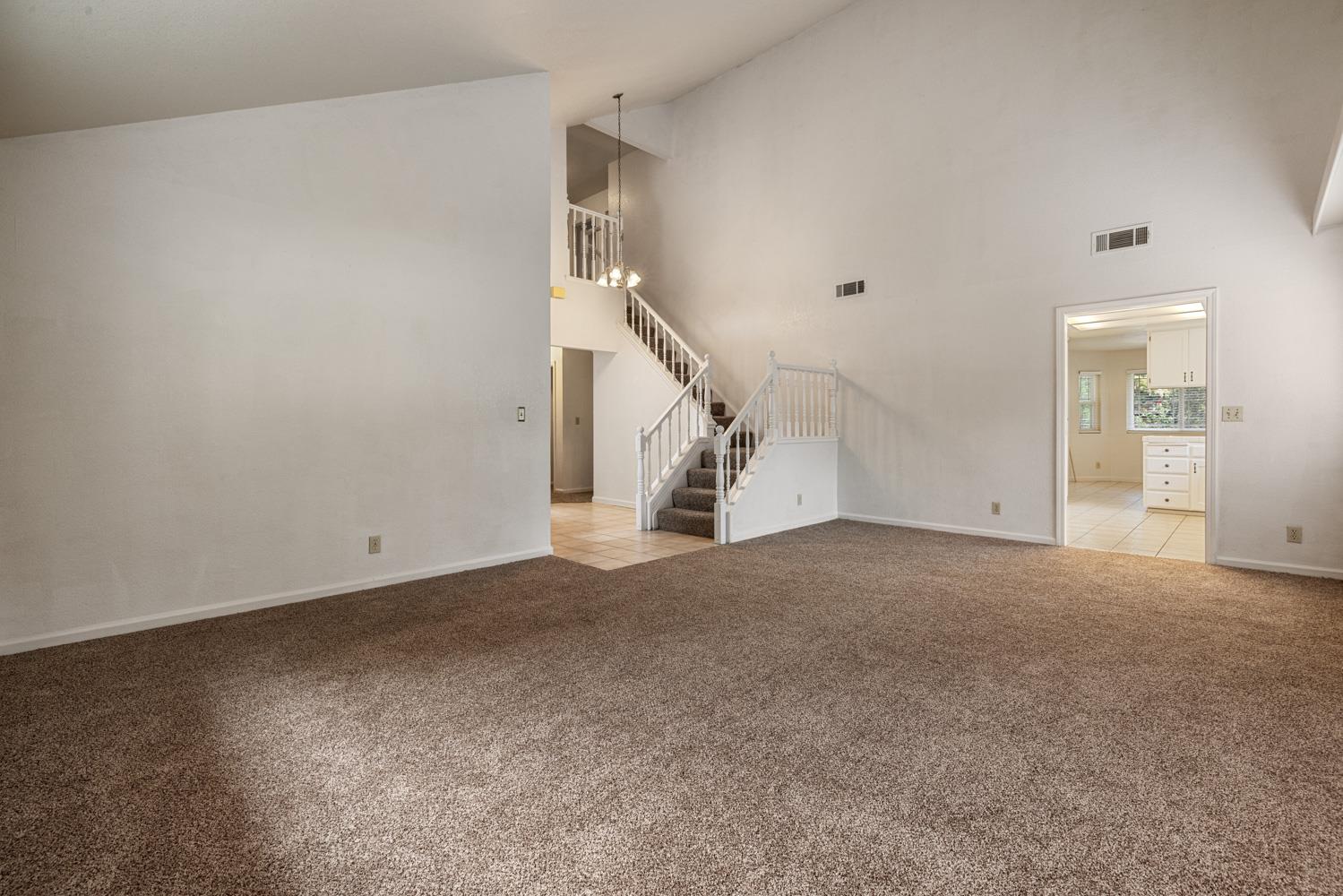 1940 N Berkeley Avenue